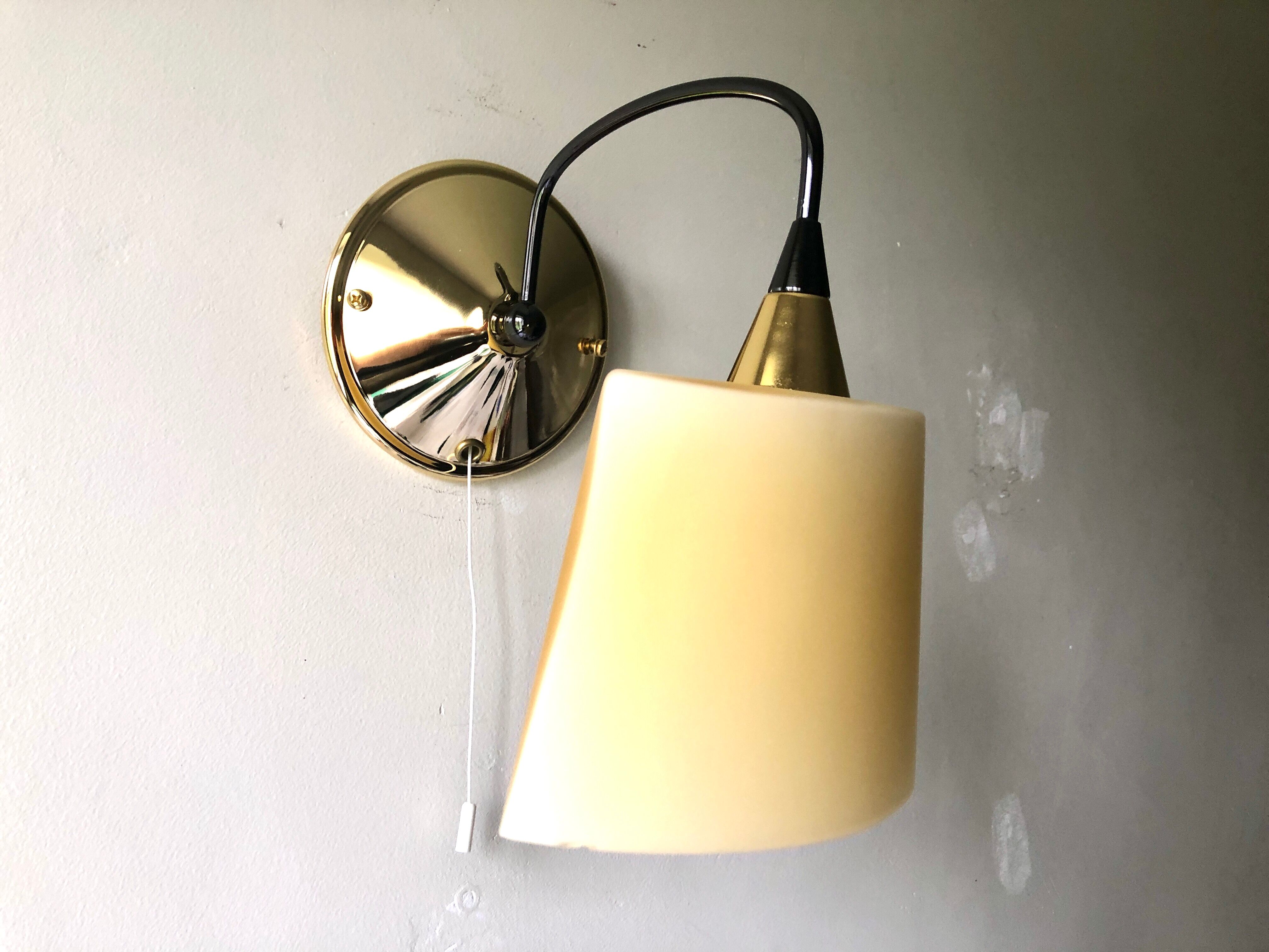 Applique Italie 1990 noir et or opaline jaune