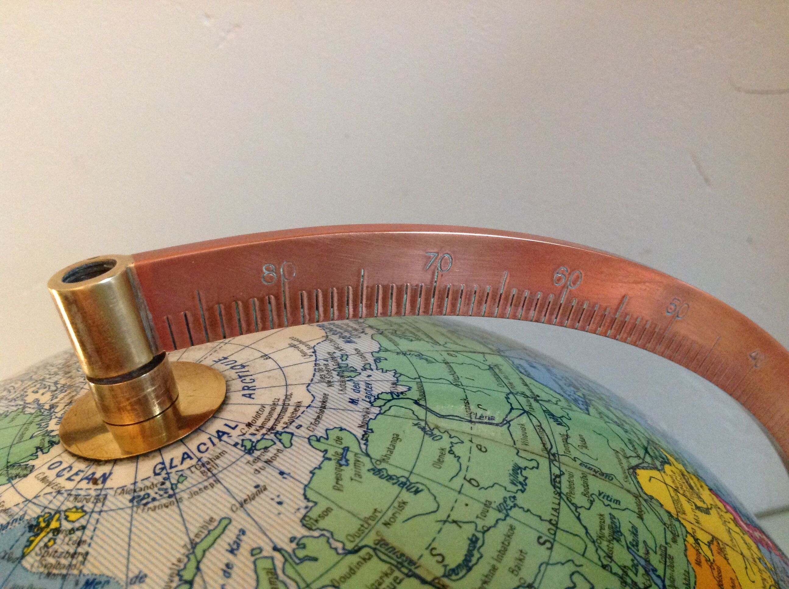 Globe in cardboard Girard and Barrere / vintage years 50-60