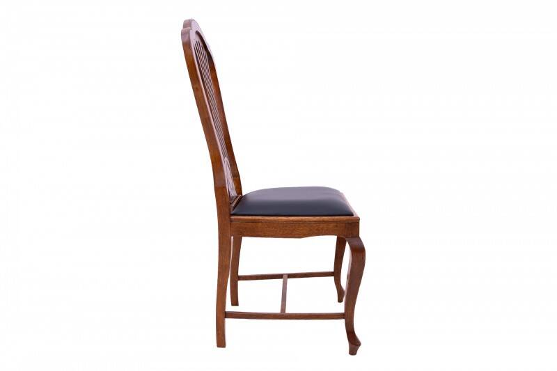 Large extendable table with eight chairs, late 19th century, France. After renovation.
