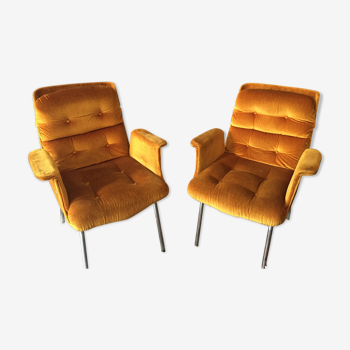 Paire de fauteuils vintage velours moutarde