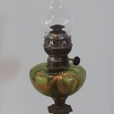 Lampe ancienne à pétrole en verre émaillé signée matador brenner