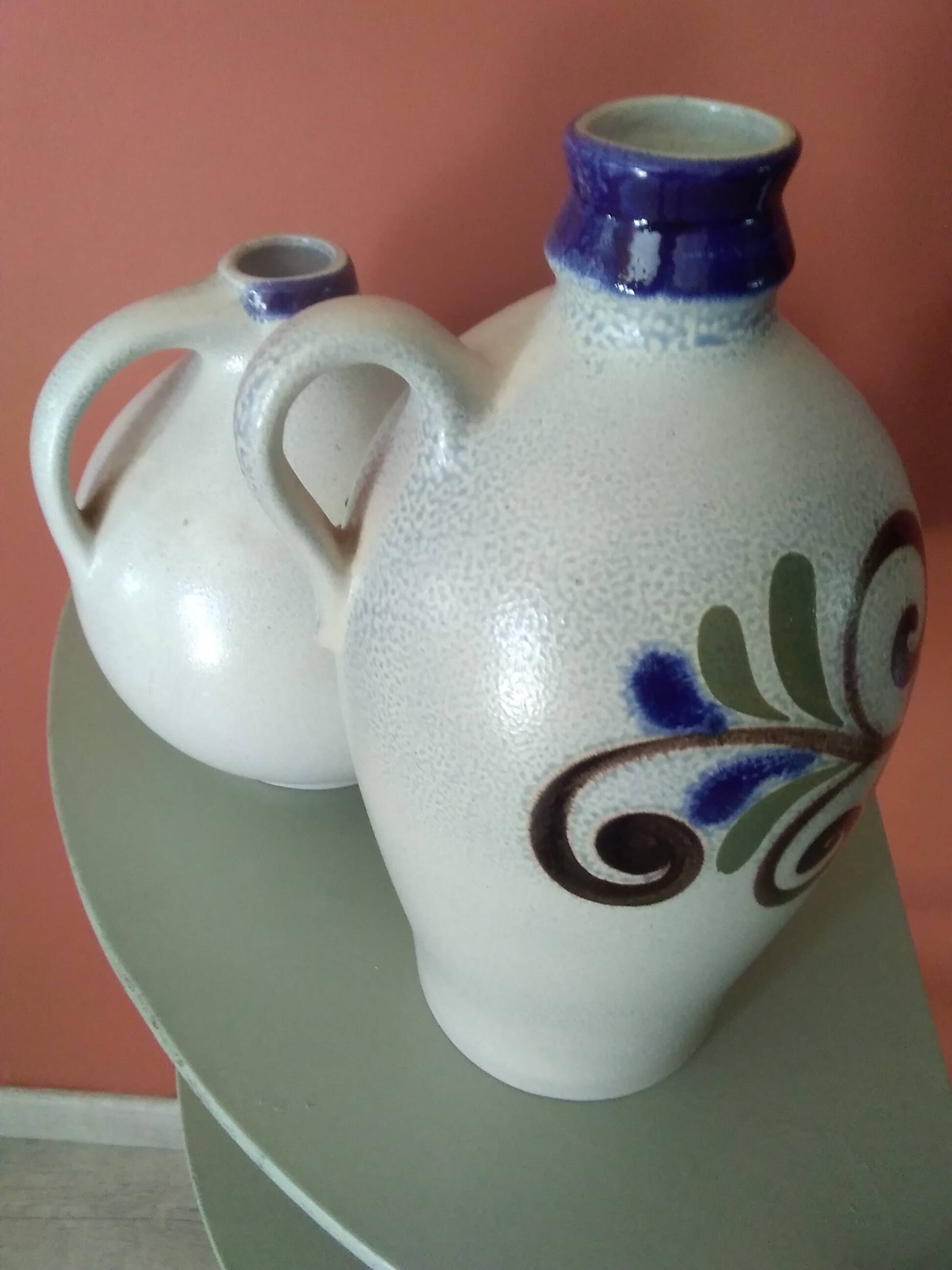2 hand-painted vases Germany
