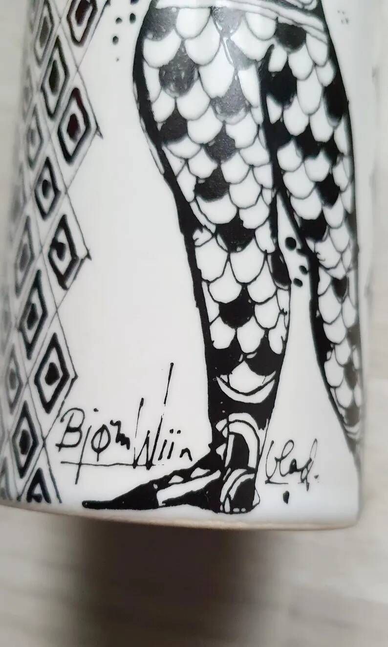 Vintage Rosenthal Studio-Line vase by Bjørn Wiinblad Model "Duet" (Flute Player and Drummer), Mid-Century German porcelain, signed