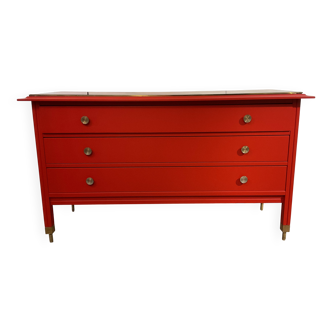 Red chest of drawers