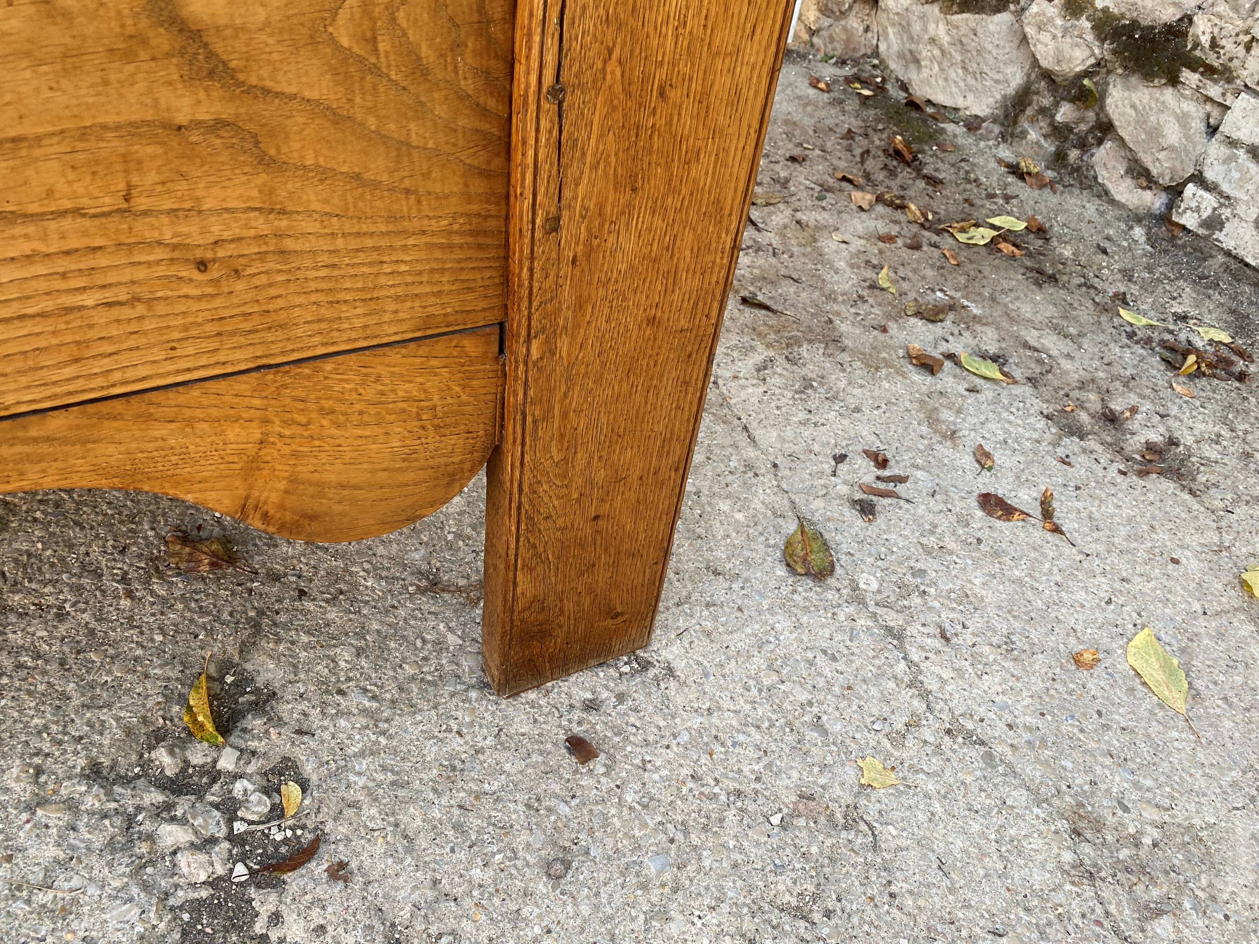 Antique 19th century solid oak hut