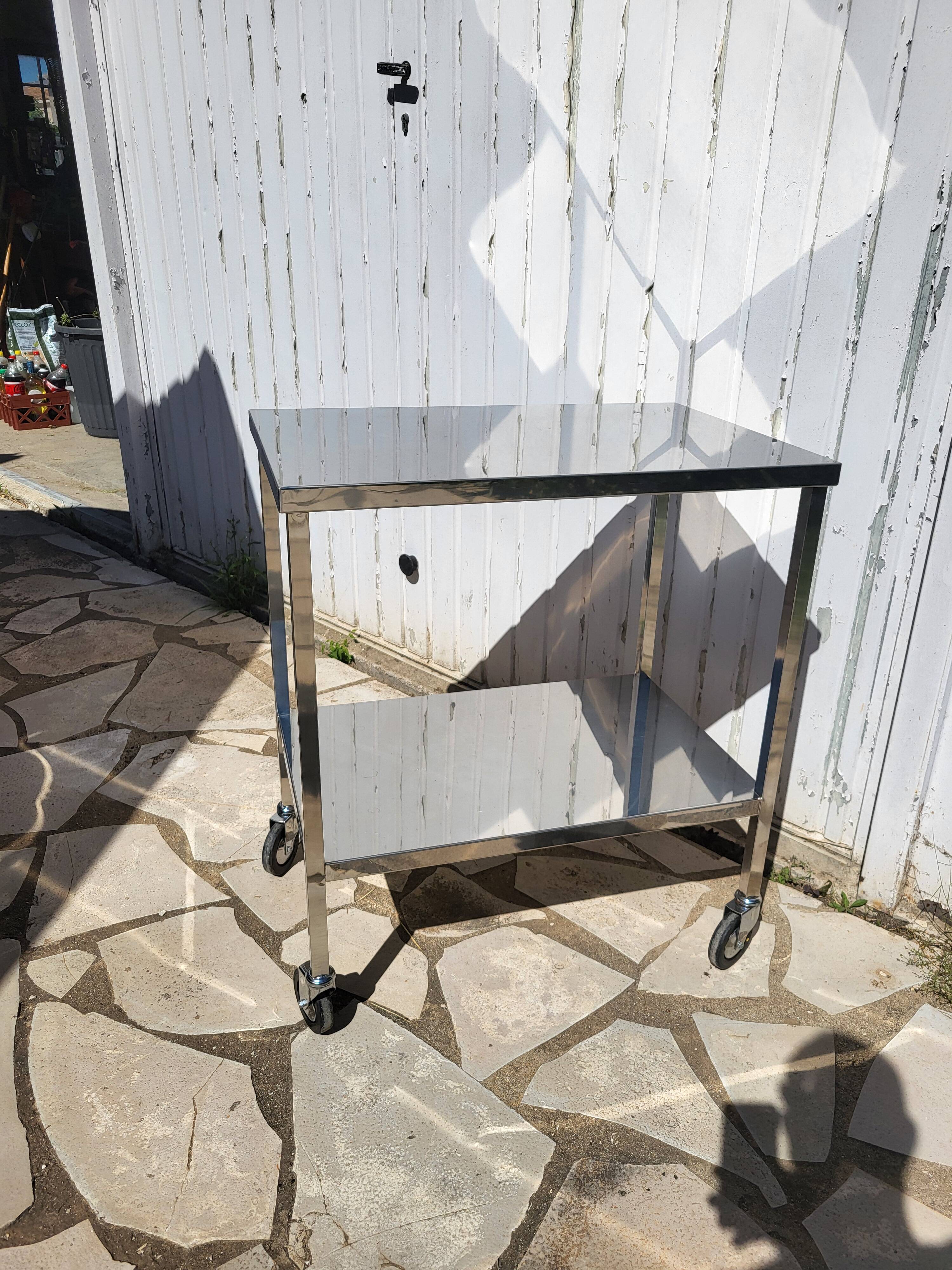 Stainless steel hospital server