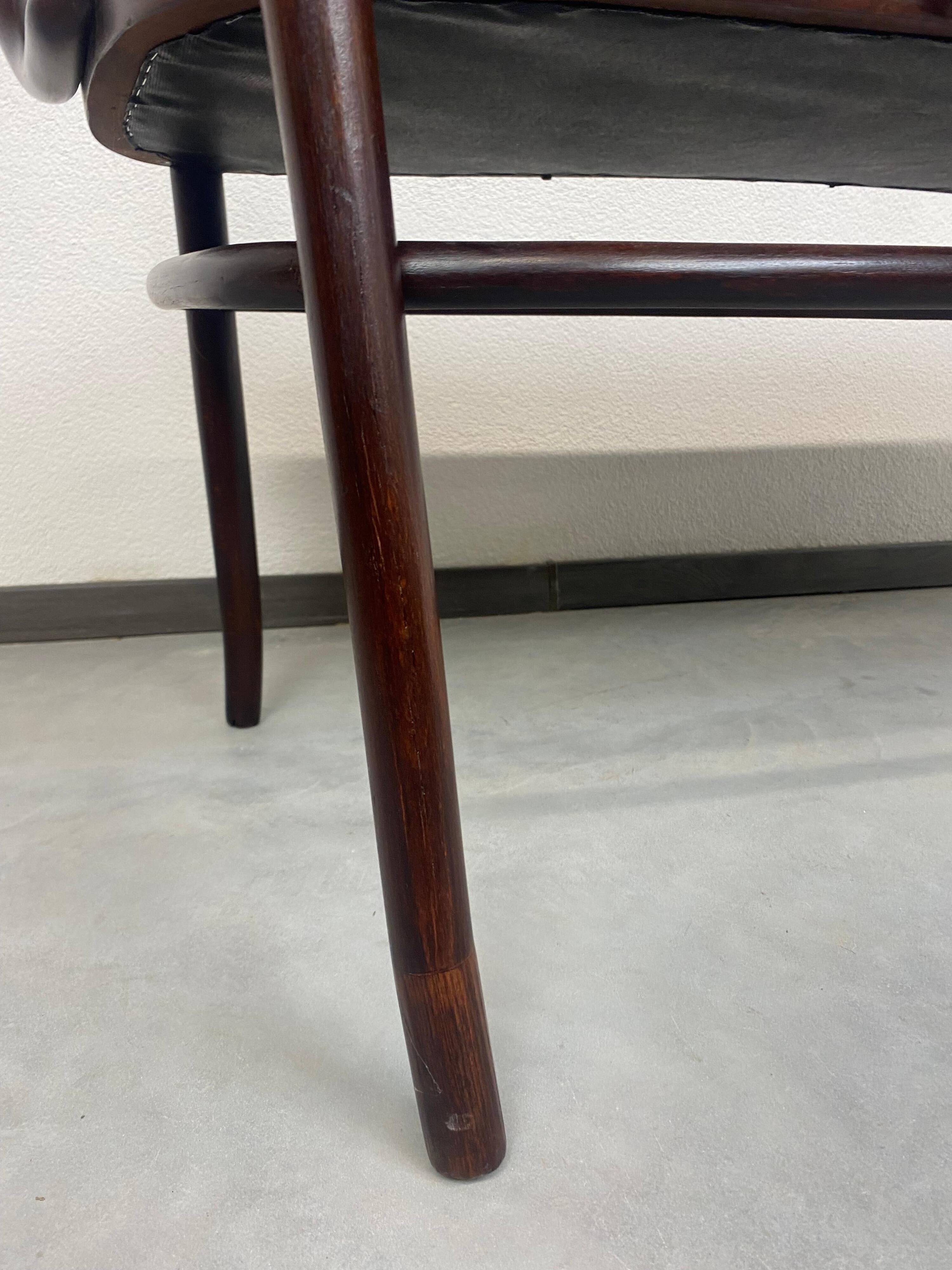 Thonet N°56 Sofa