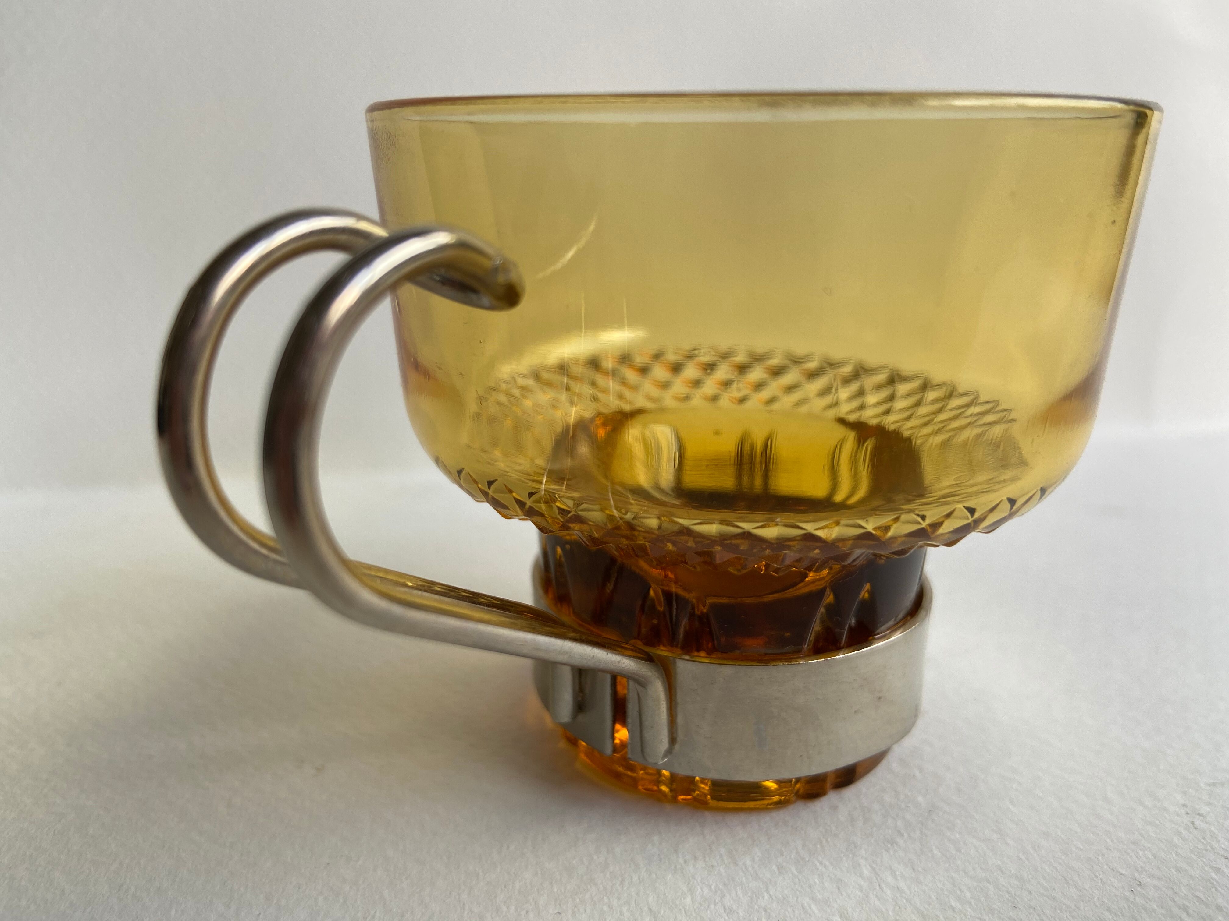 Ensemble de 6 tasses en verre ambré