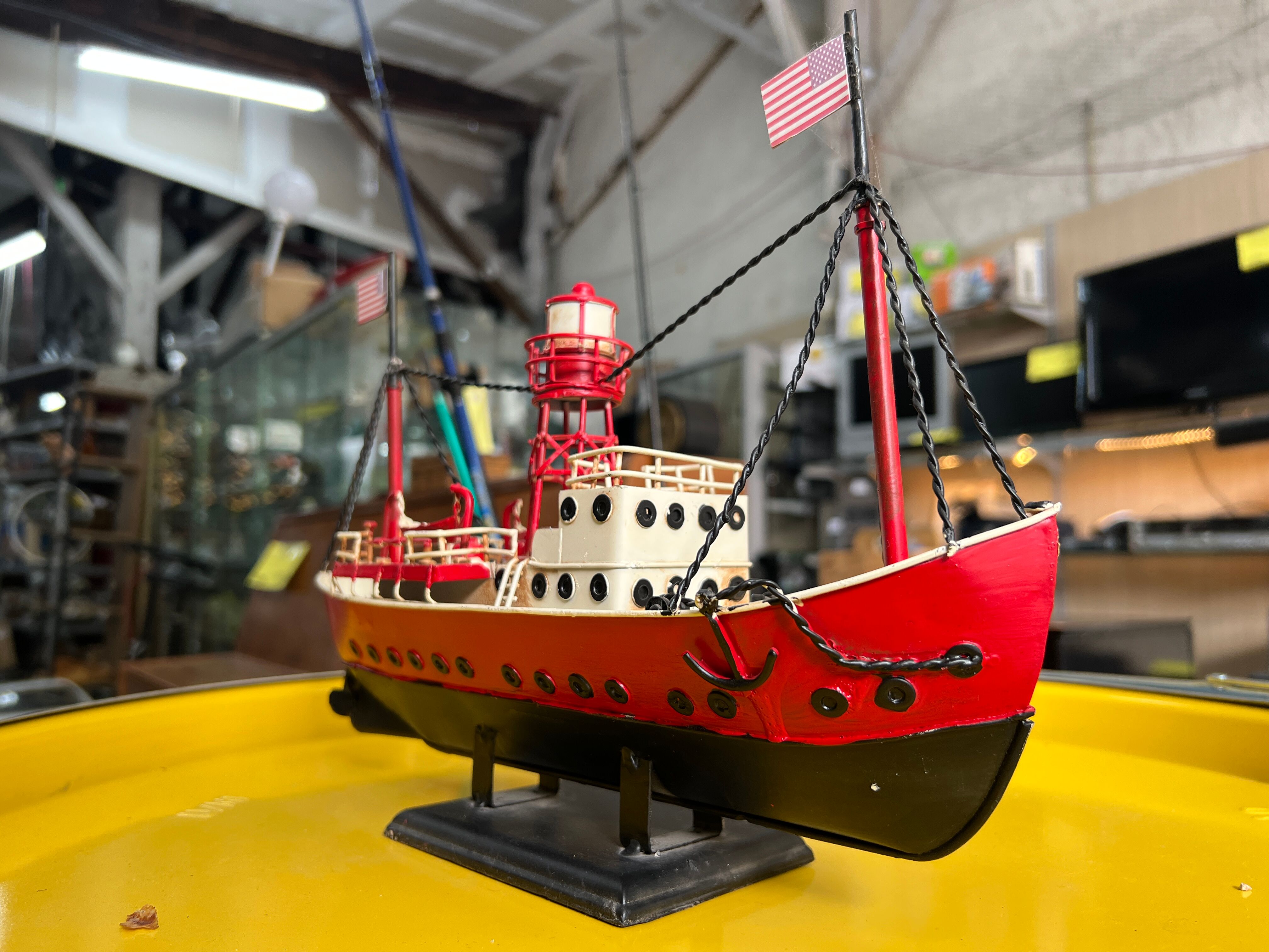 American metal lightship