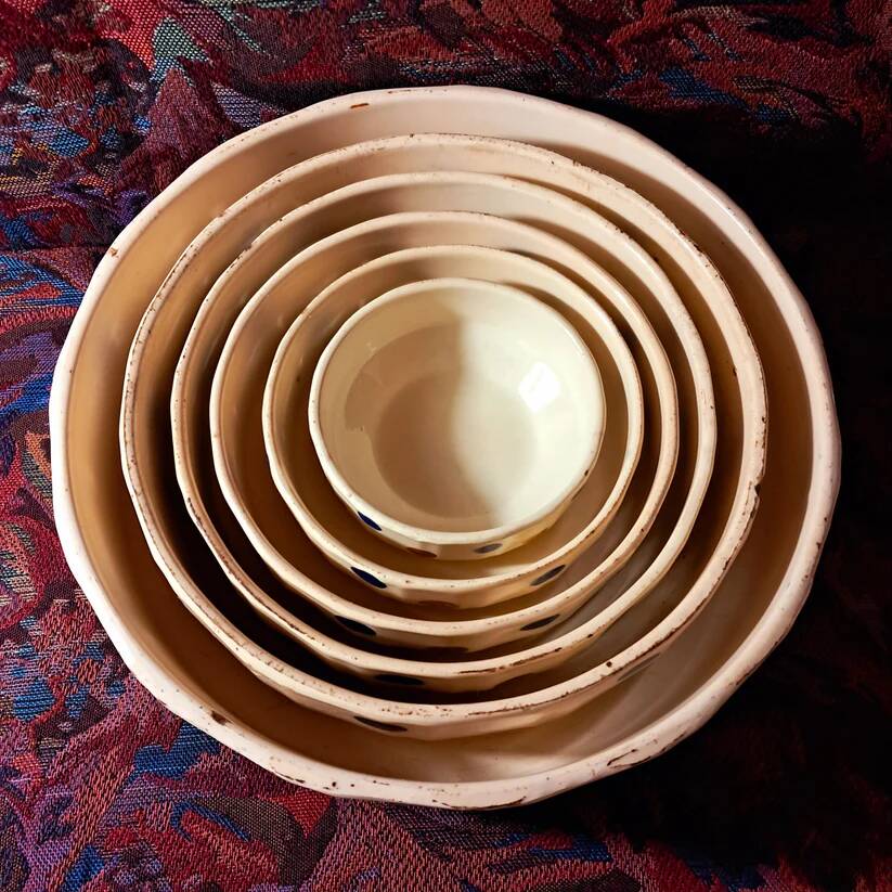 “Russian doll” salad bowls in Sarreguemines