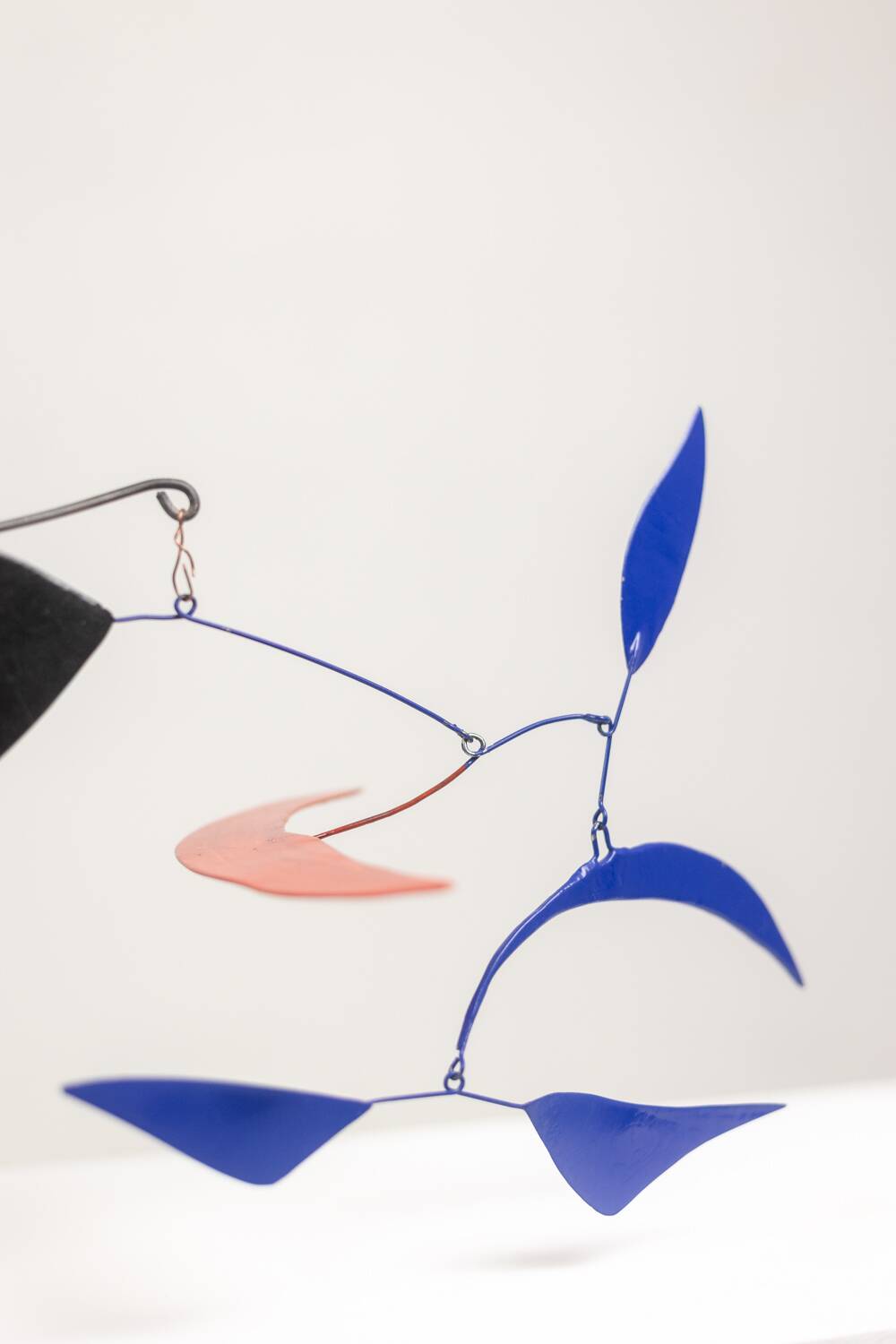 Olivier Vonet Sculpture in black, blue, and red lacquered metal. Contemporary.