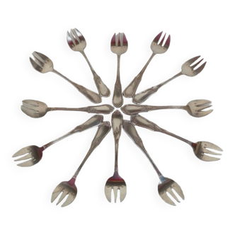 12 fourchettes à huîtres en métal argenté par ravinet denfert, vers 1900.