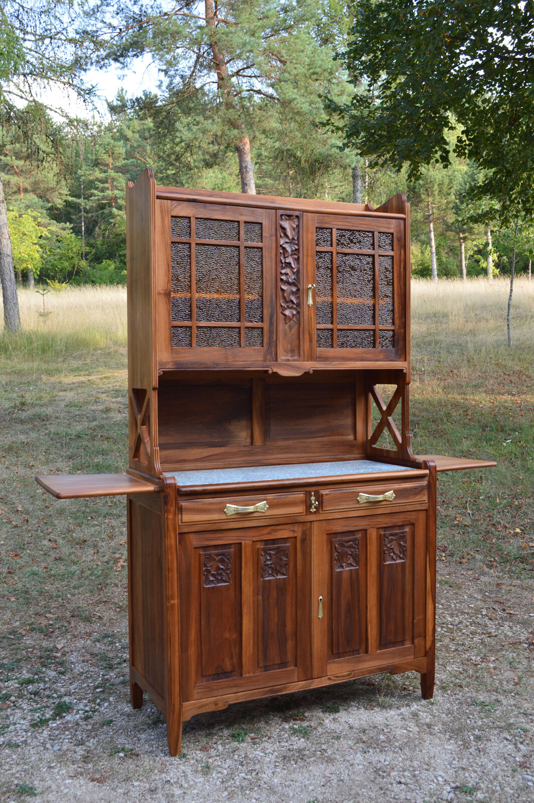Art nouveau buffet by la ruche en merisier sculpté, 1911