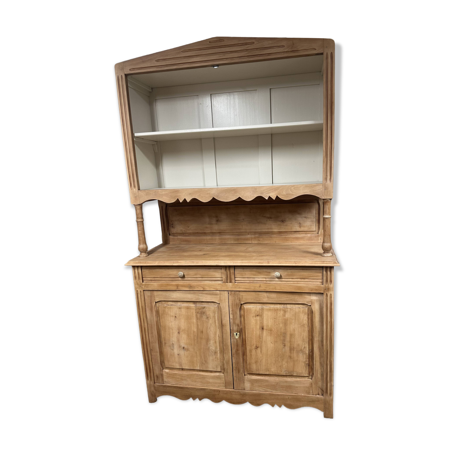 Ancien buffet, vaisselier double corps