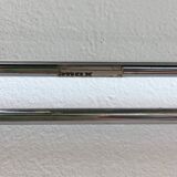 Étagère métal et verre fumé modèle Isocèle par Max Sauze