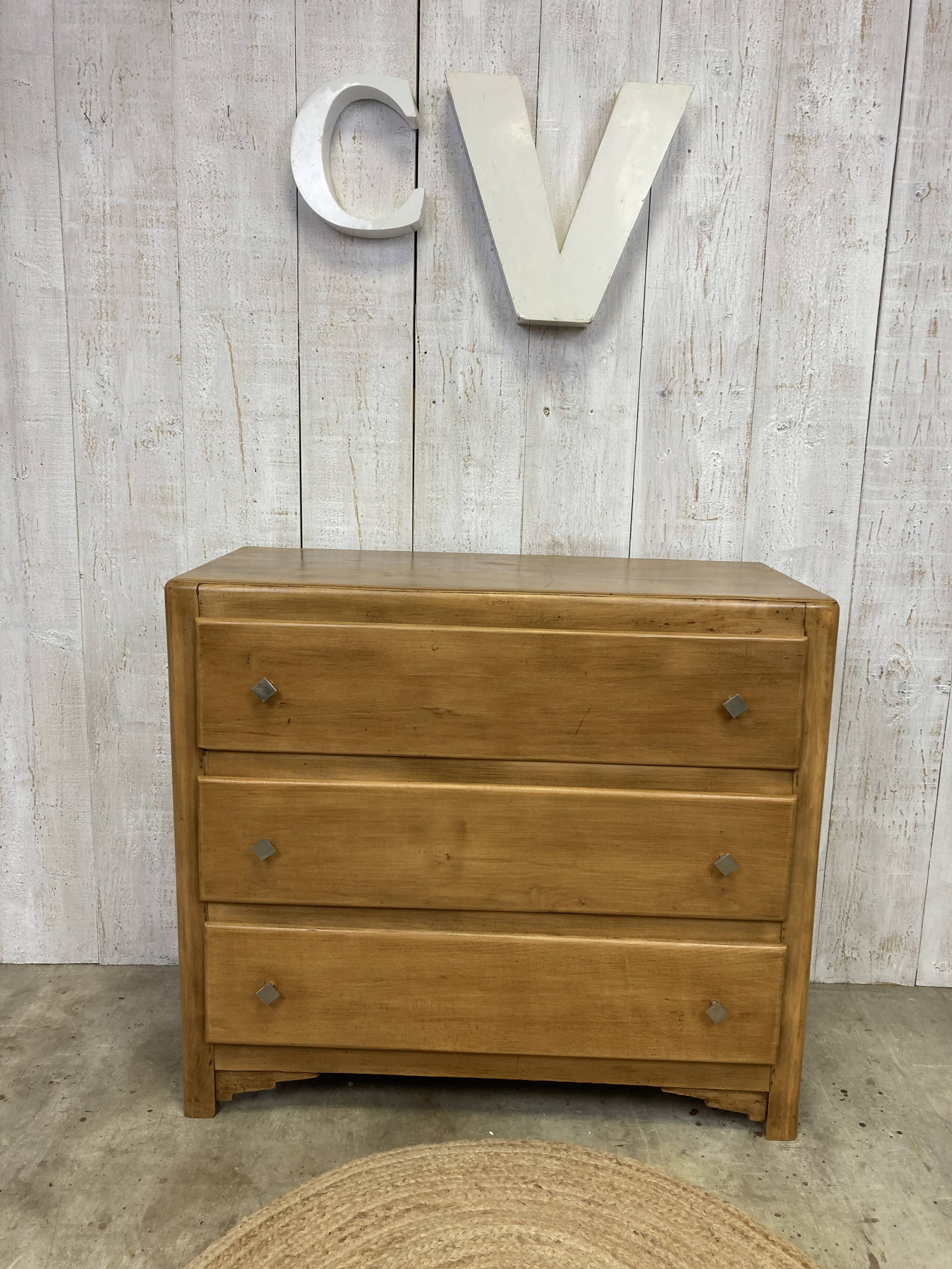 Commode vintage