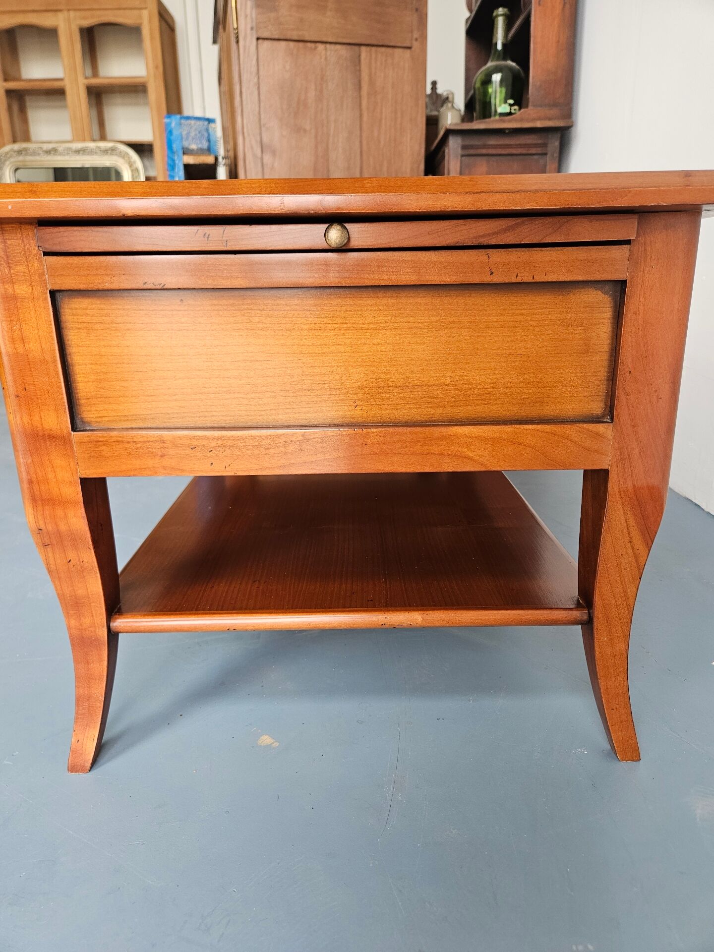 Quality coffee table