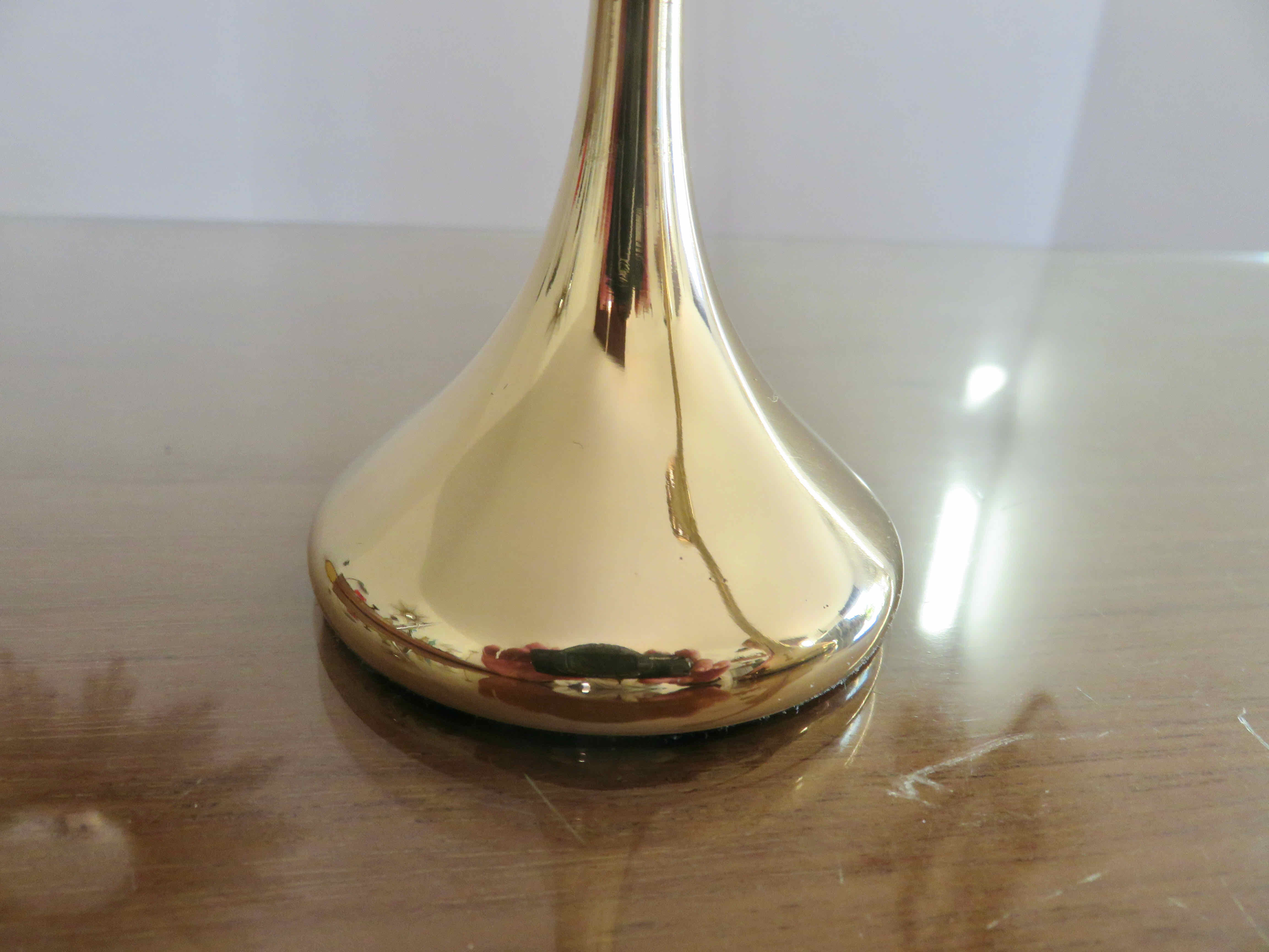 Series of 3 Scandinavian brass candle holders, 70s tulip foot