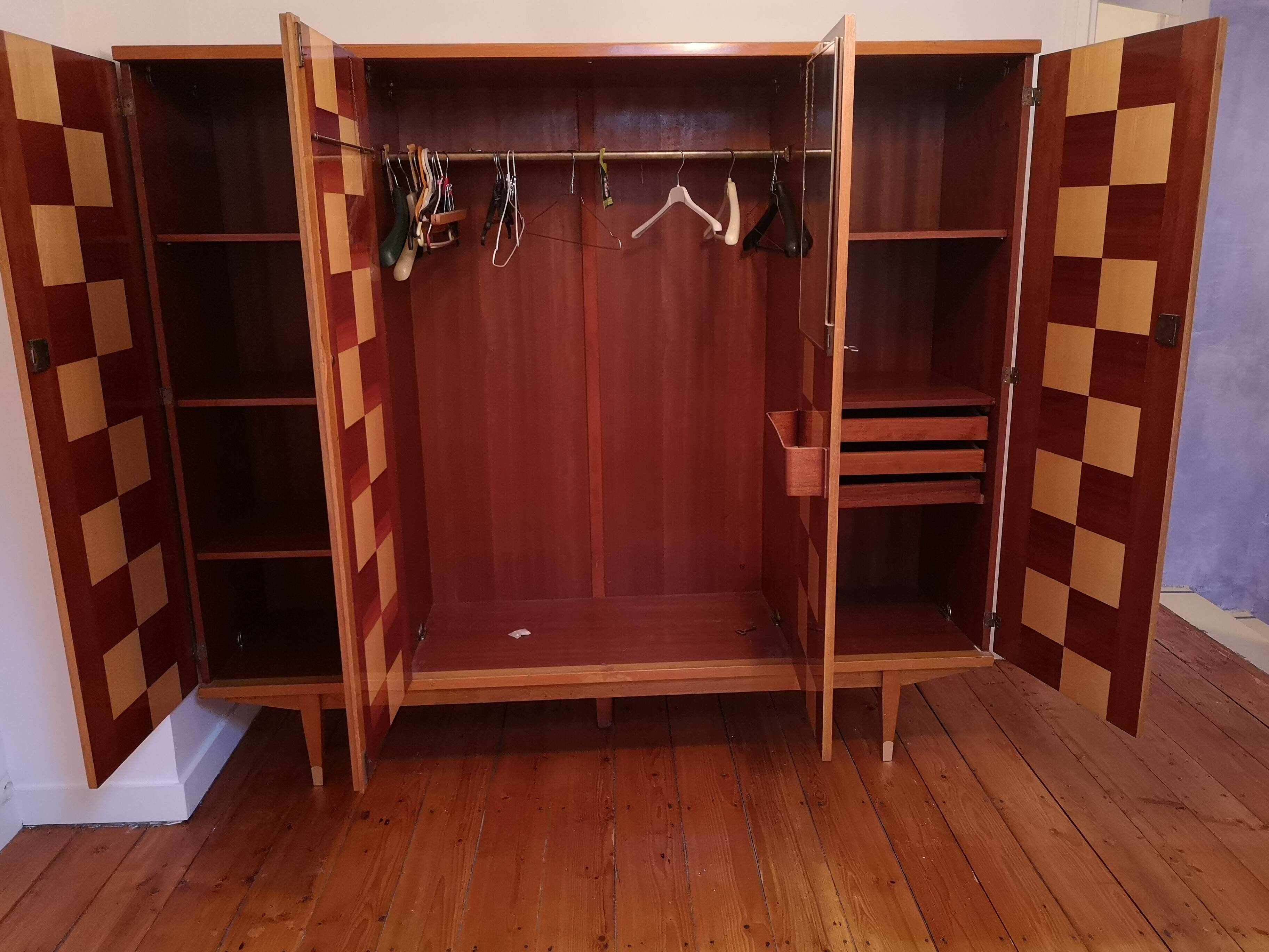Vintage 1950s 4-door wardrobe