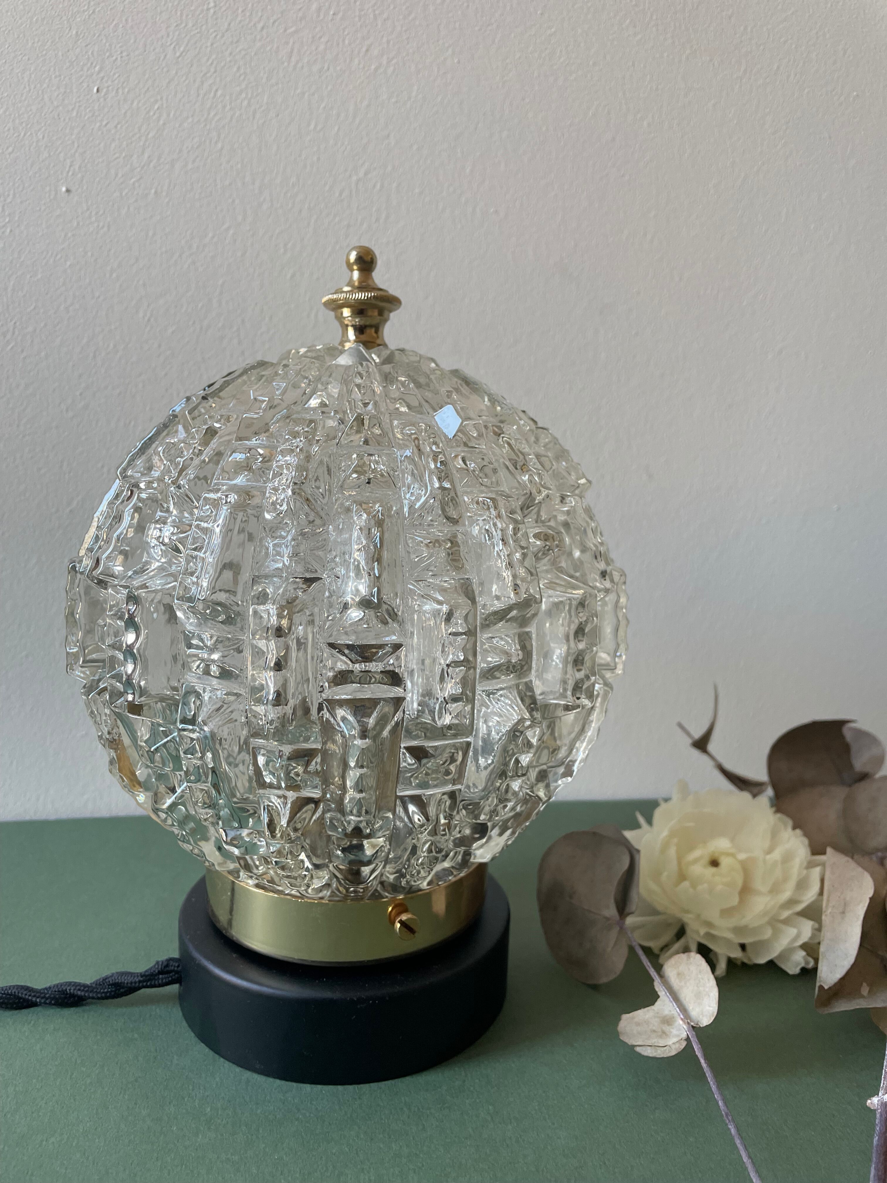 Vintage table lamp - transparent glass globe