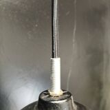 Opaline ball suspension
