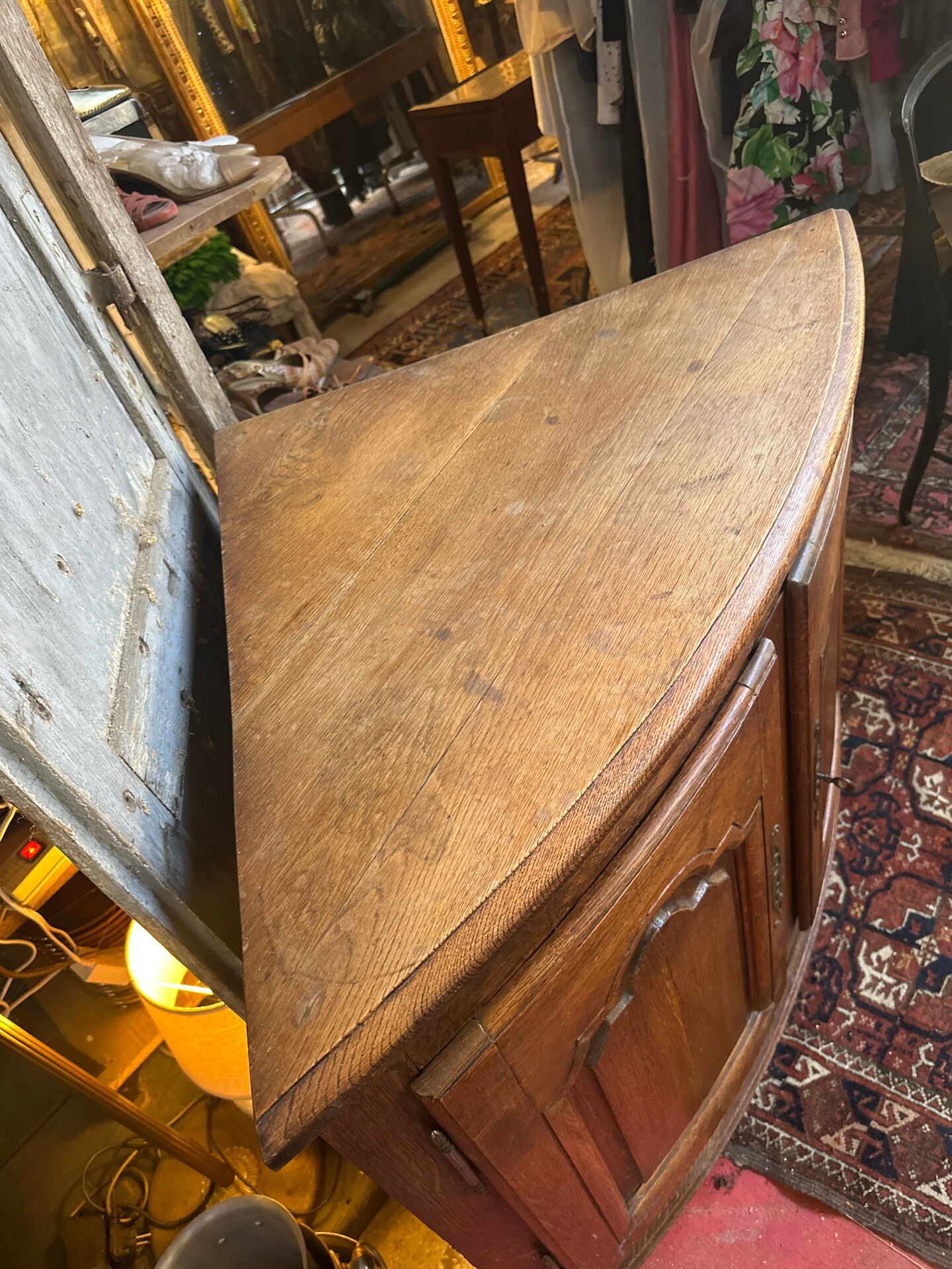 Oak corner unit