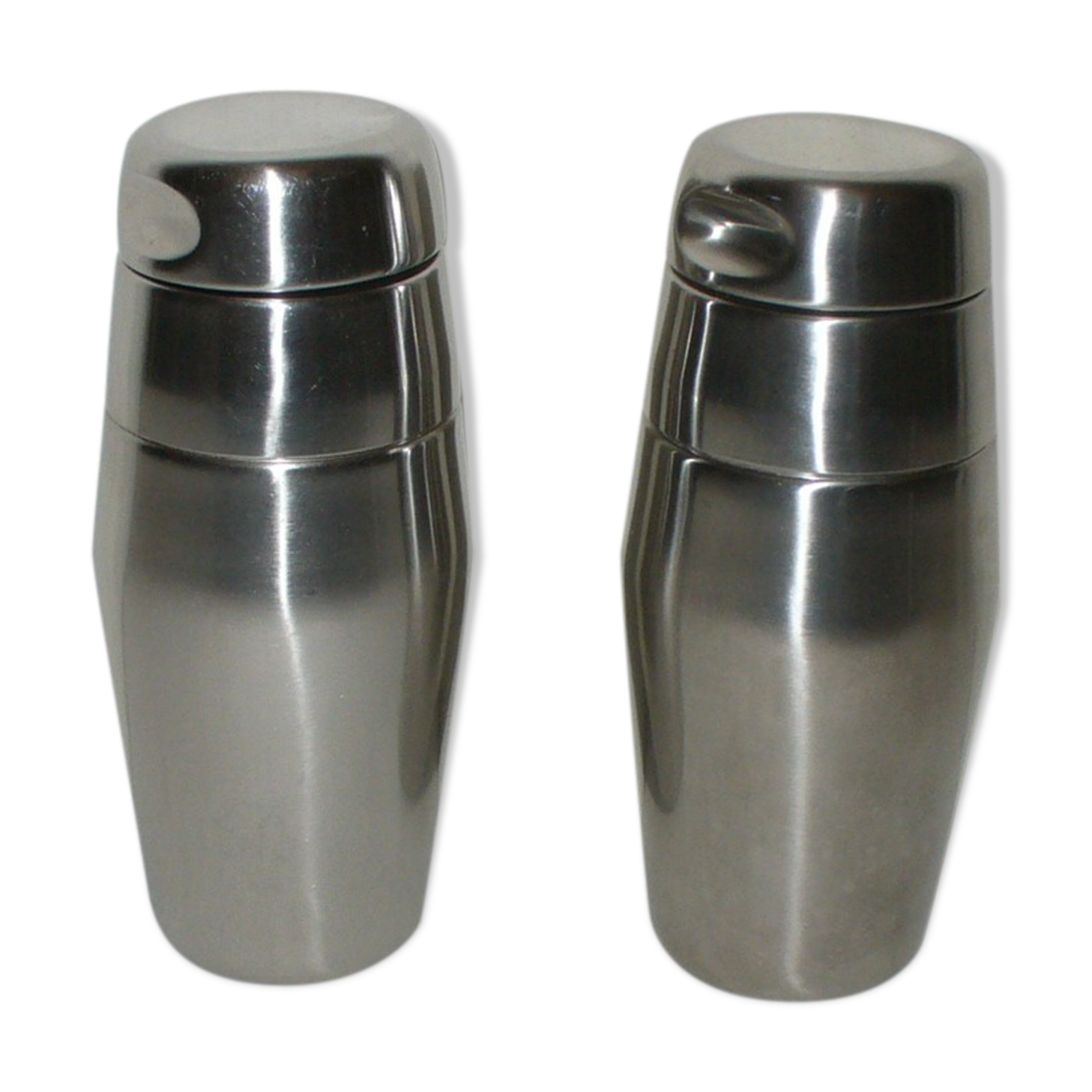 Pair of shakers Alessi - Mazzeri; Massoni of the 50s