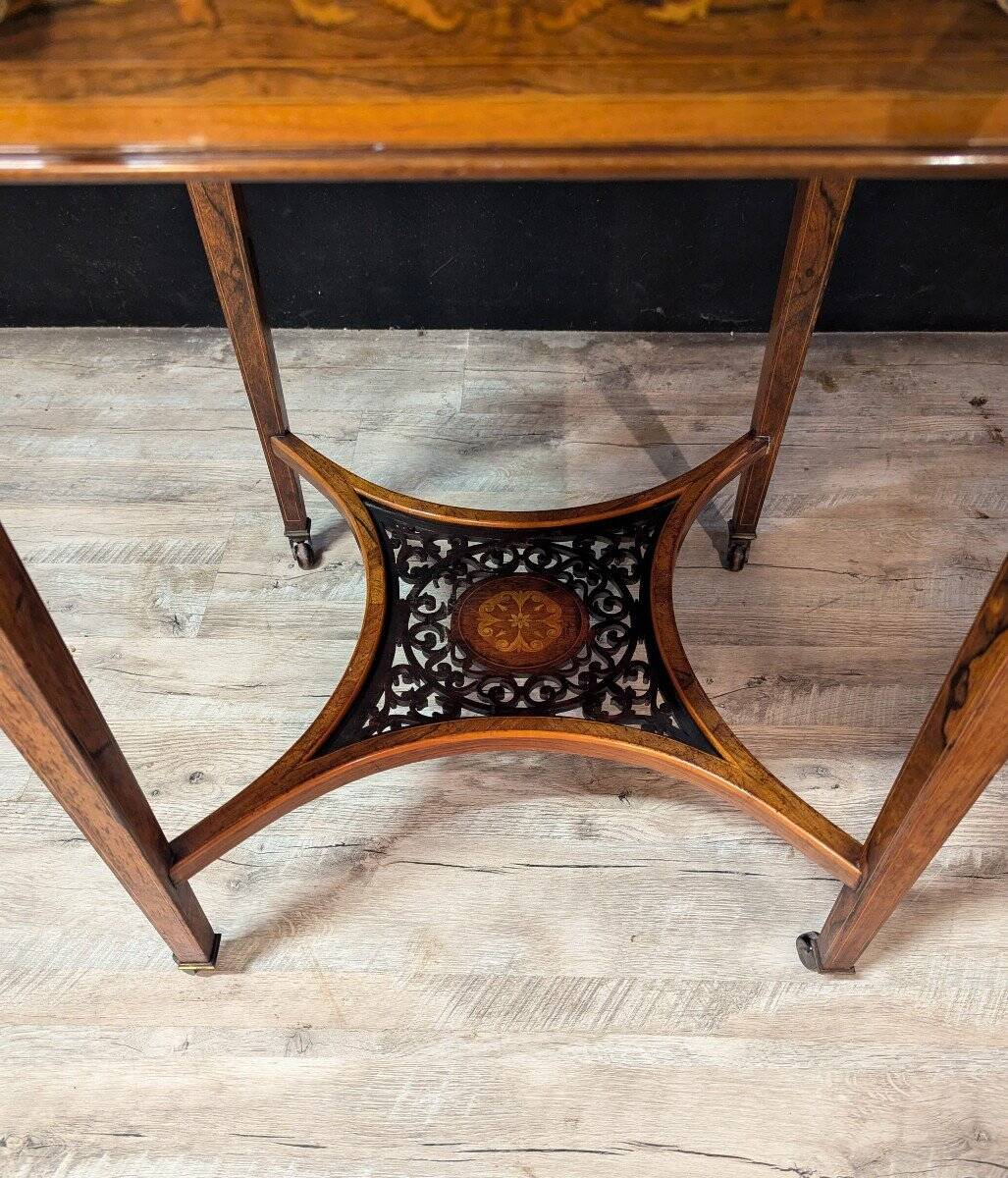 Table à jeux mouchoir asiatique