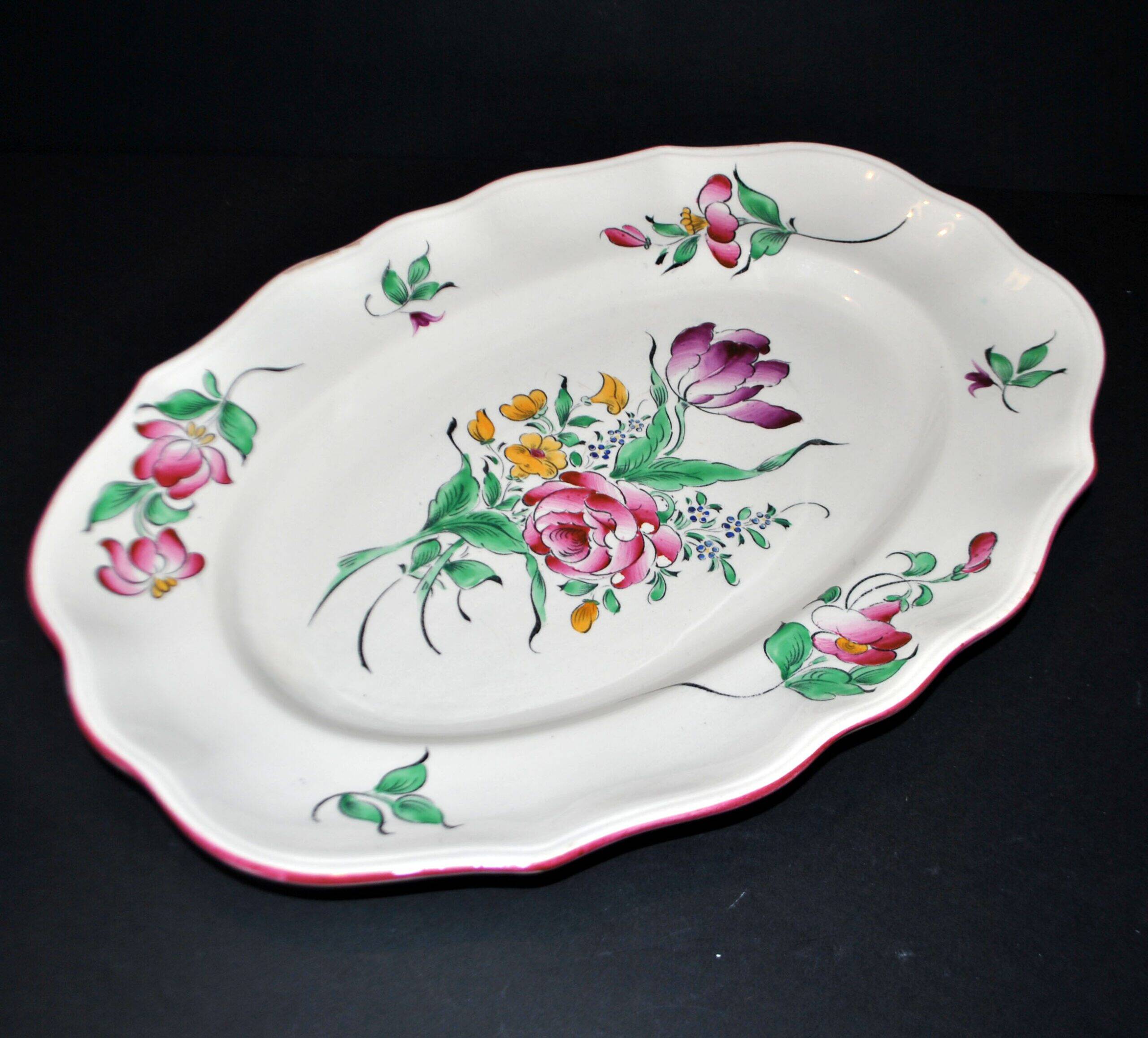 Lunéville Keller & Guerin, oval dish, Streetlight with polychrome flowers, 41×29