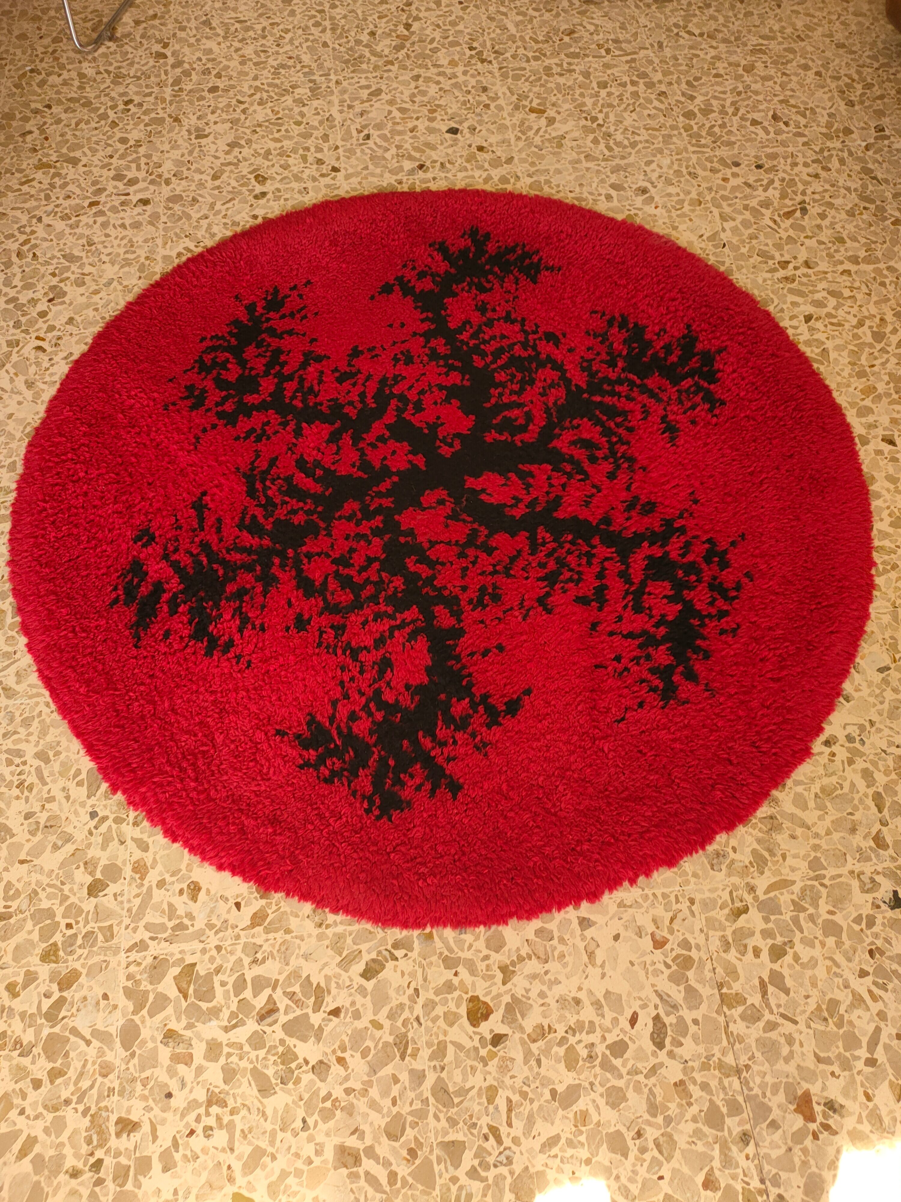 Round carpet vintage 70s wool