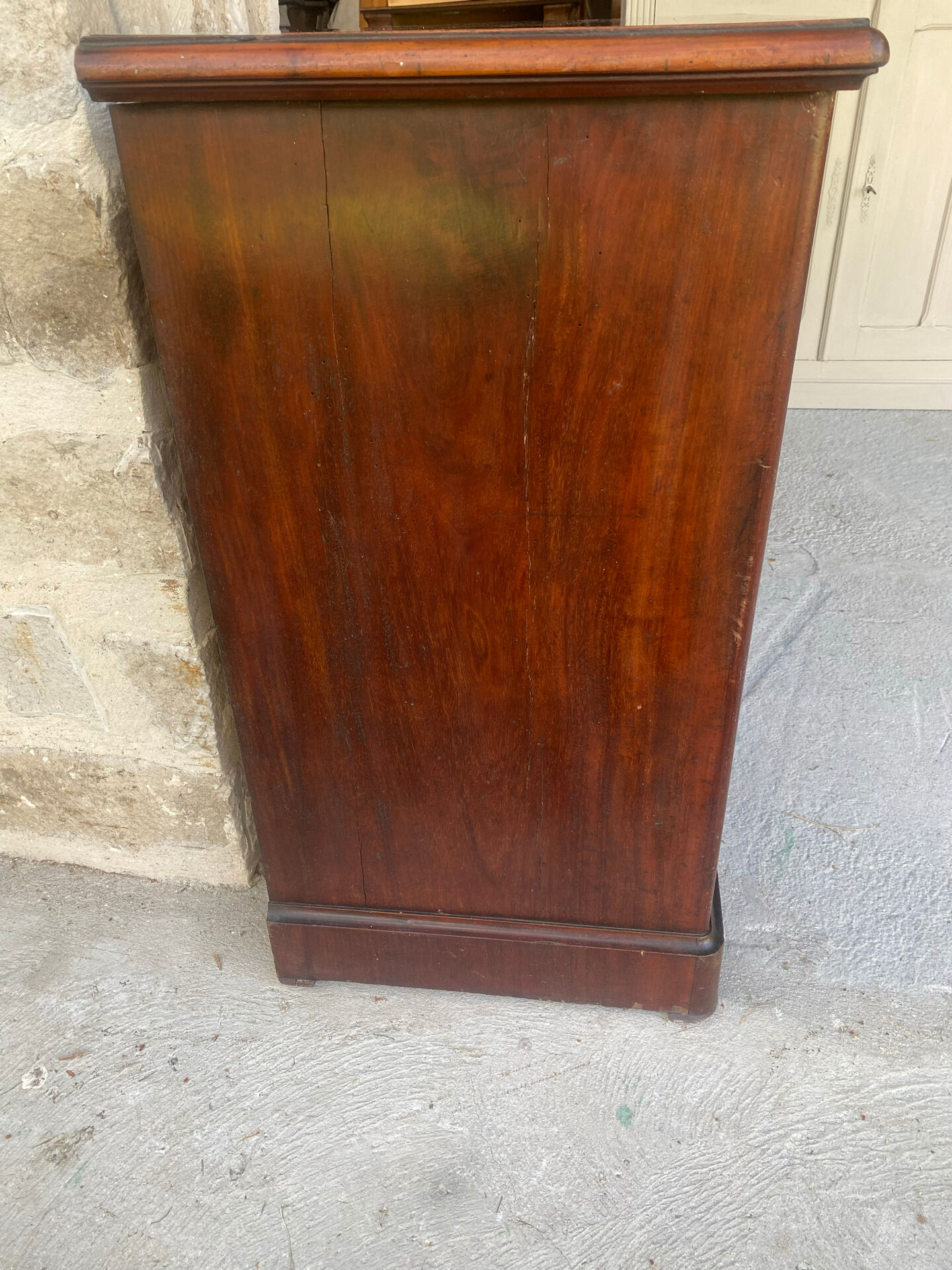 Napoleon III toilet commode