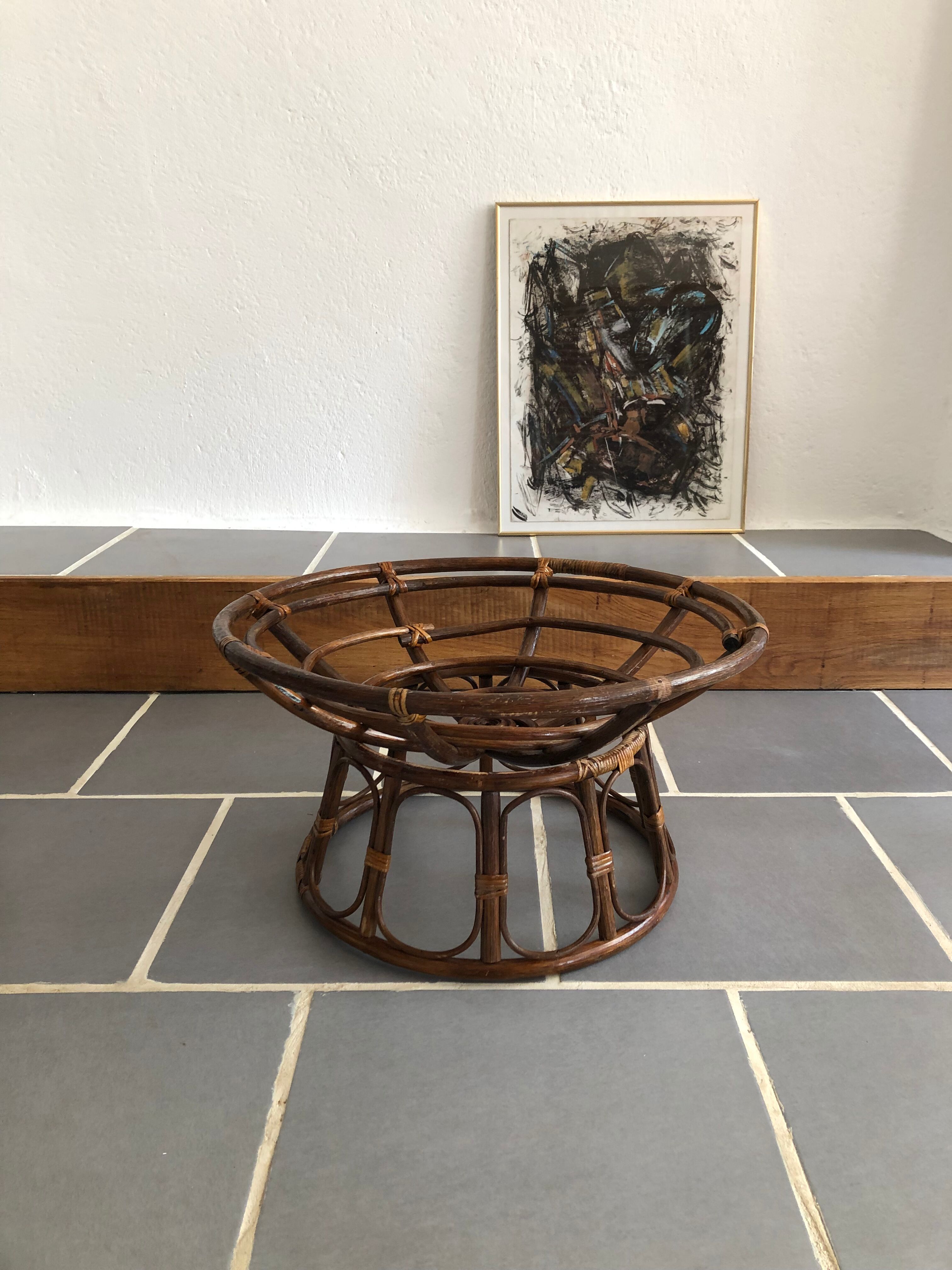 Papasan vintage child