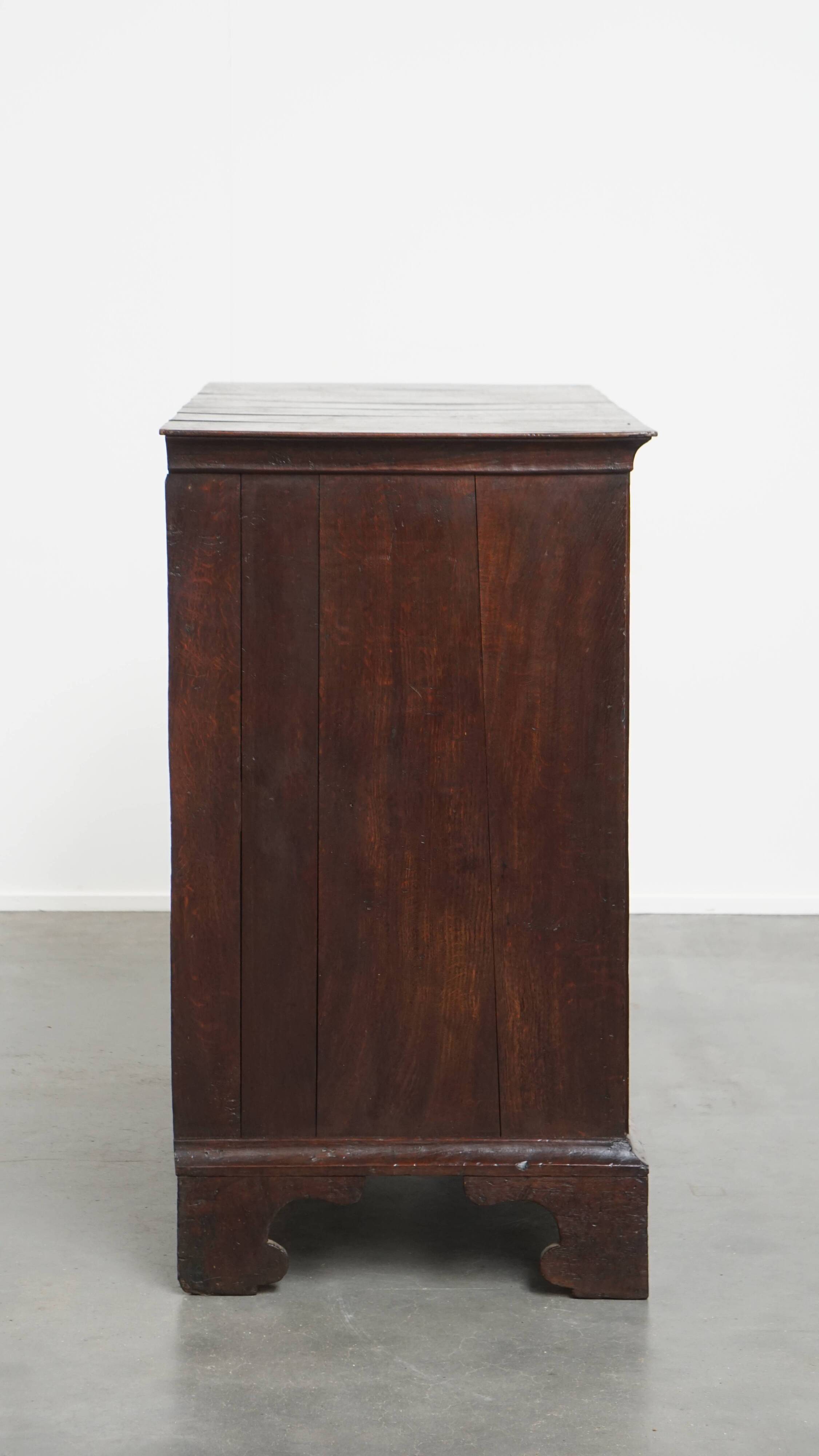 Early Georgian English Antique Oak Chest of Drawers