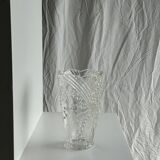 Glass vase with stylized flower pattern