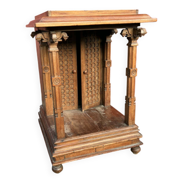 Occasional furniture