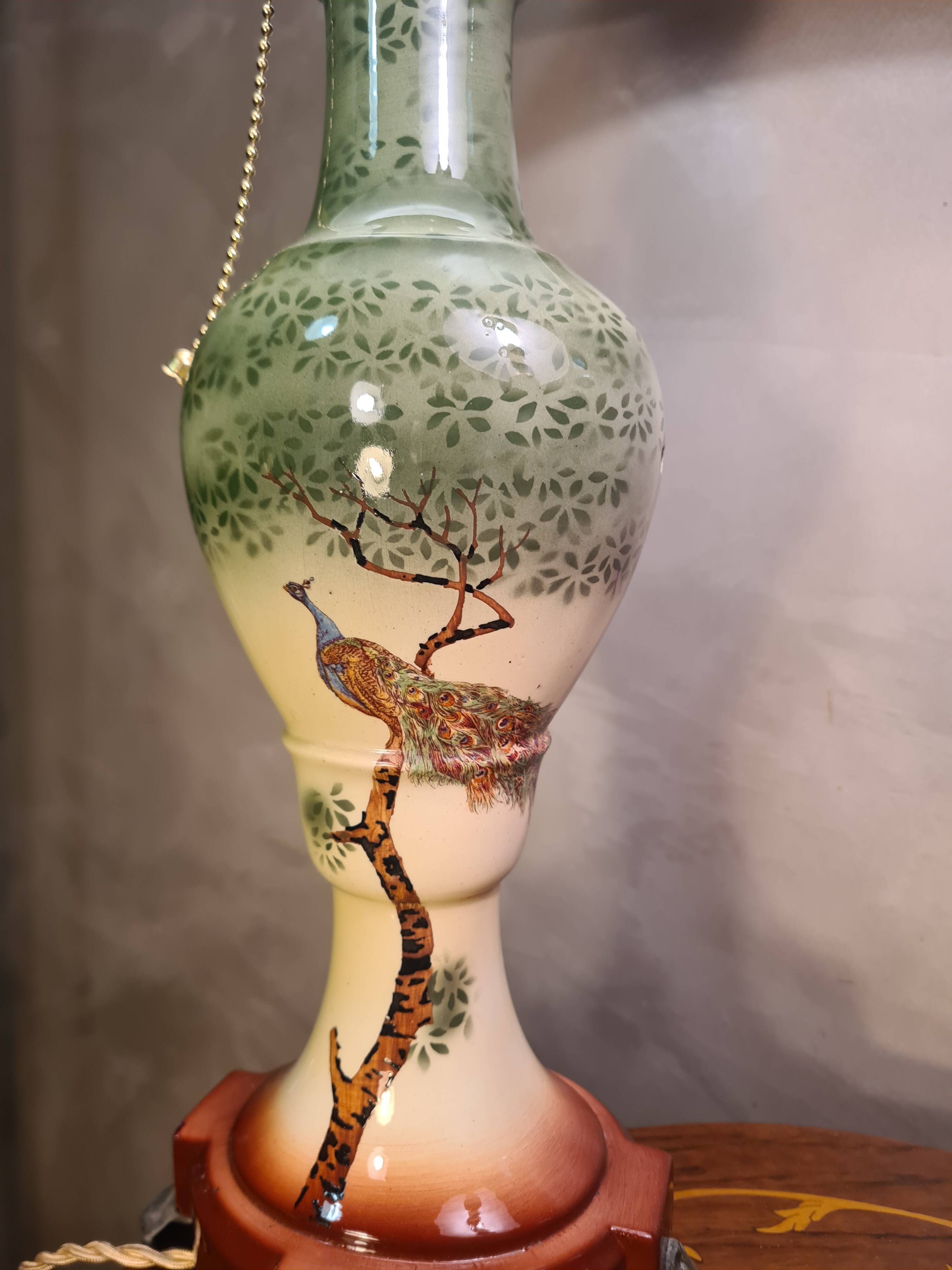 pair of ceramic lamps, Art Nouveau 1900 with 30 slight signs of wear visible