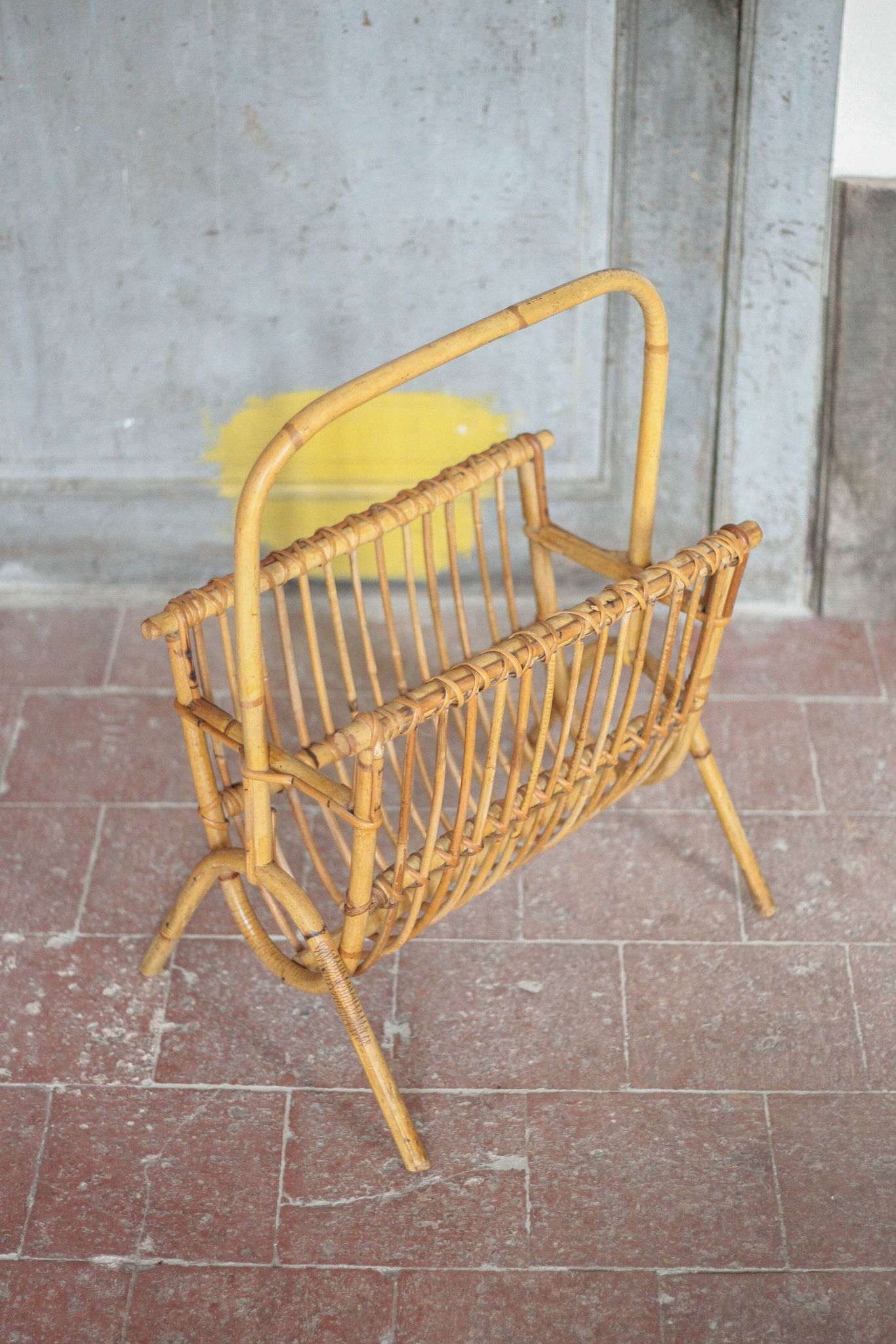 Porte-revue rotin, porte-revue osier, rangement magazines, magazine rack