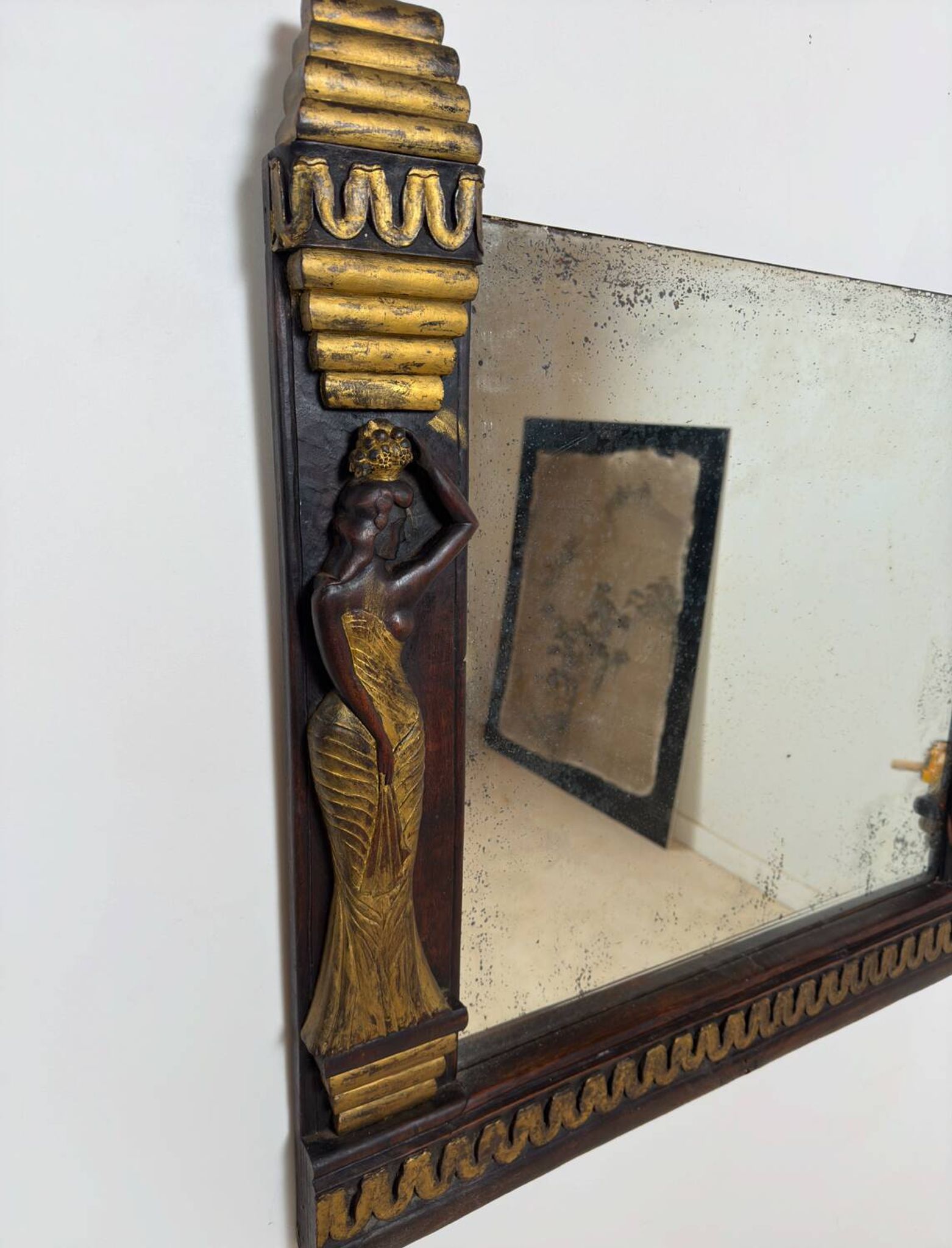 Miroir de style « Art déco » en bois sculpté