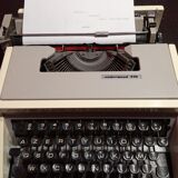 Underwood 310 by Olivetti Typewriter