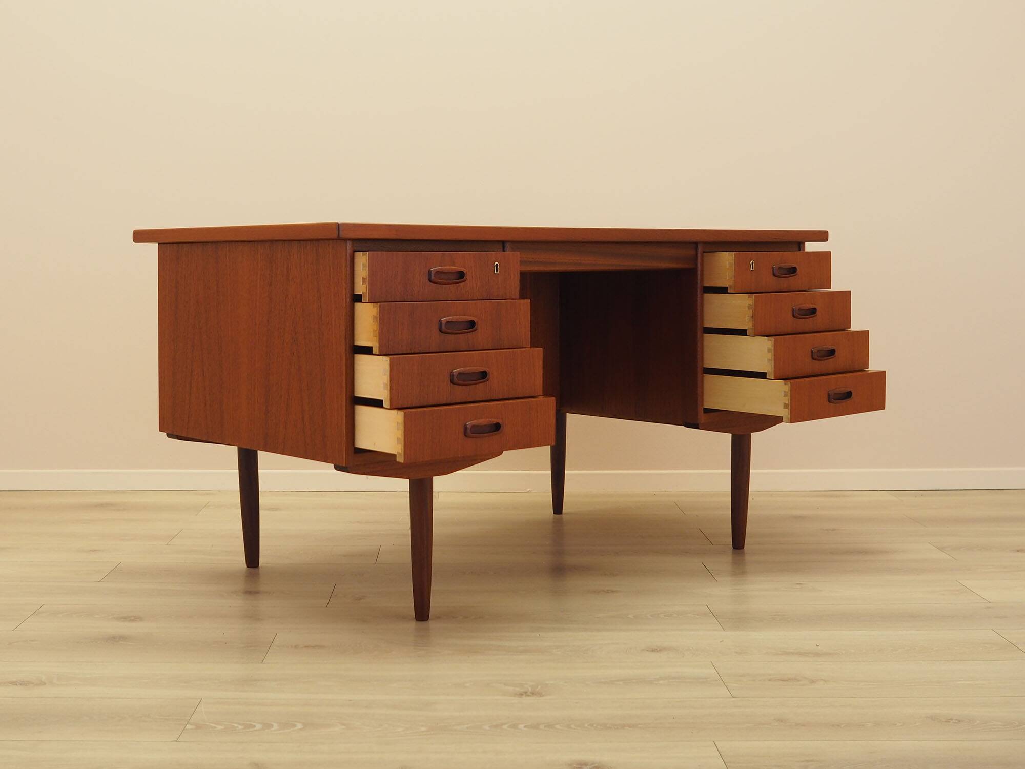 Teak desk, Danish design, 1970s, made in Denmark
