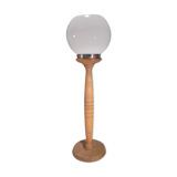 Opaline globe lamp