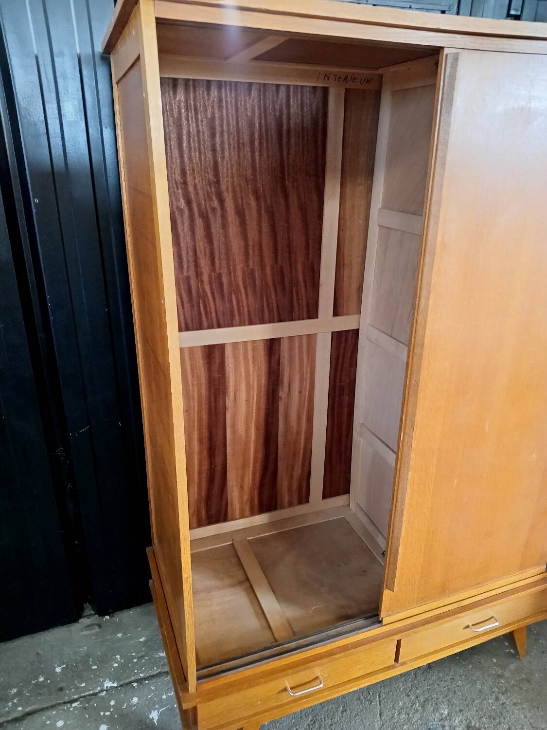 Vintage wardrobe compass feet sliding doors