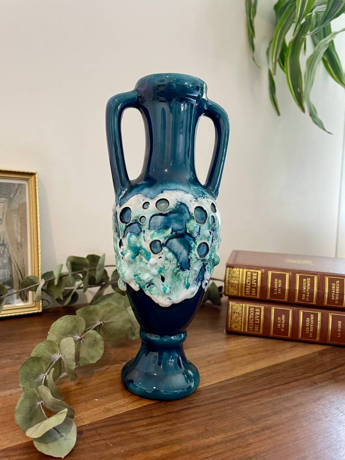 Ceramic vase