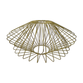 Metal suspension to be fitted