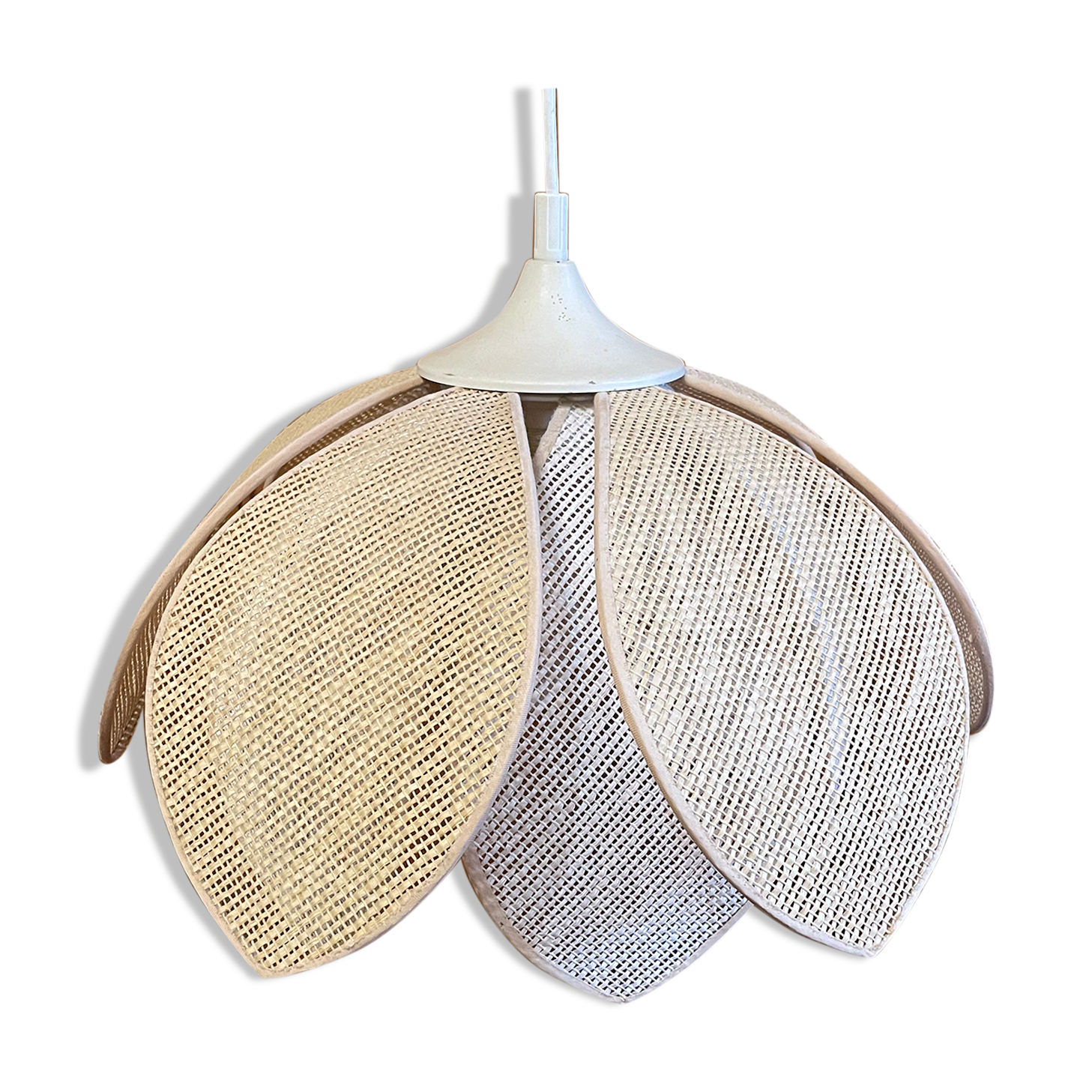 Suspension petals vintage flower