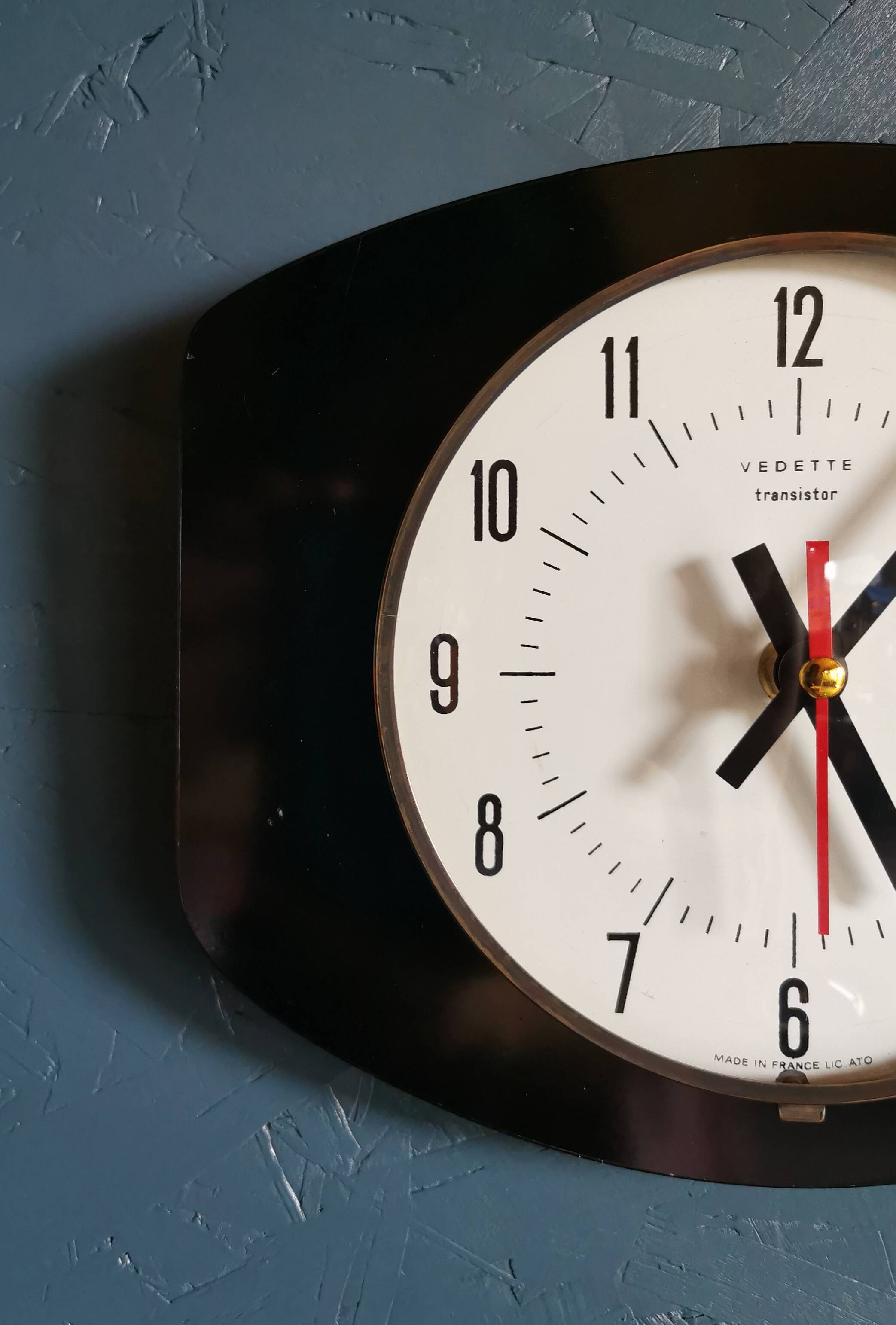 Vintage formica clock rectangular silent wall clock "Black star"