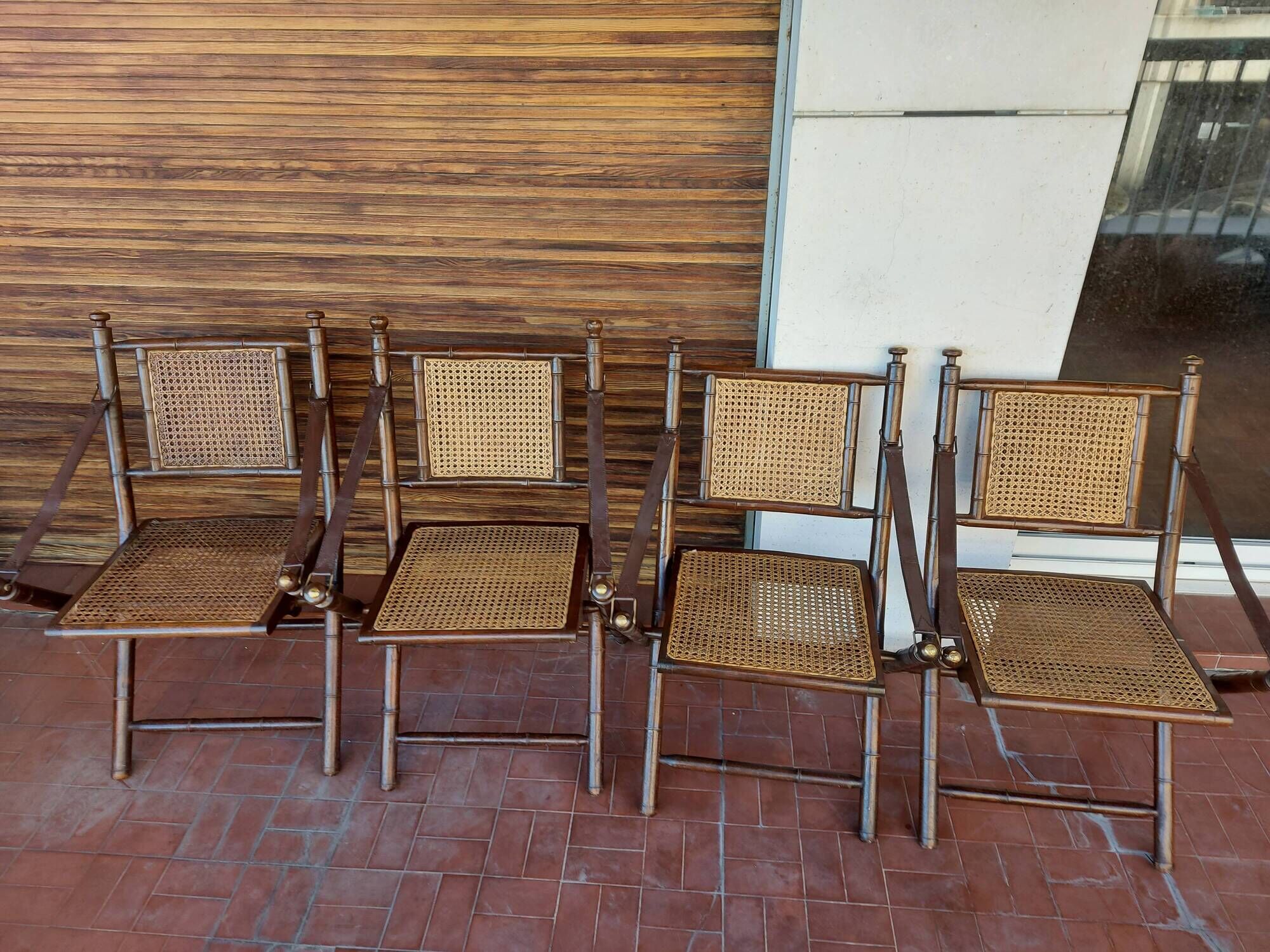 Set of 4 folding chairs old colonial style
