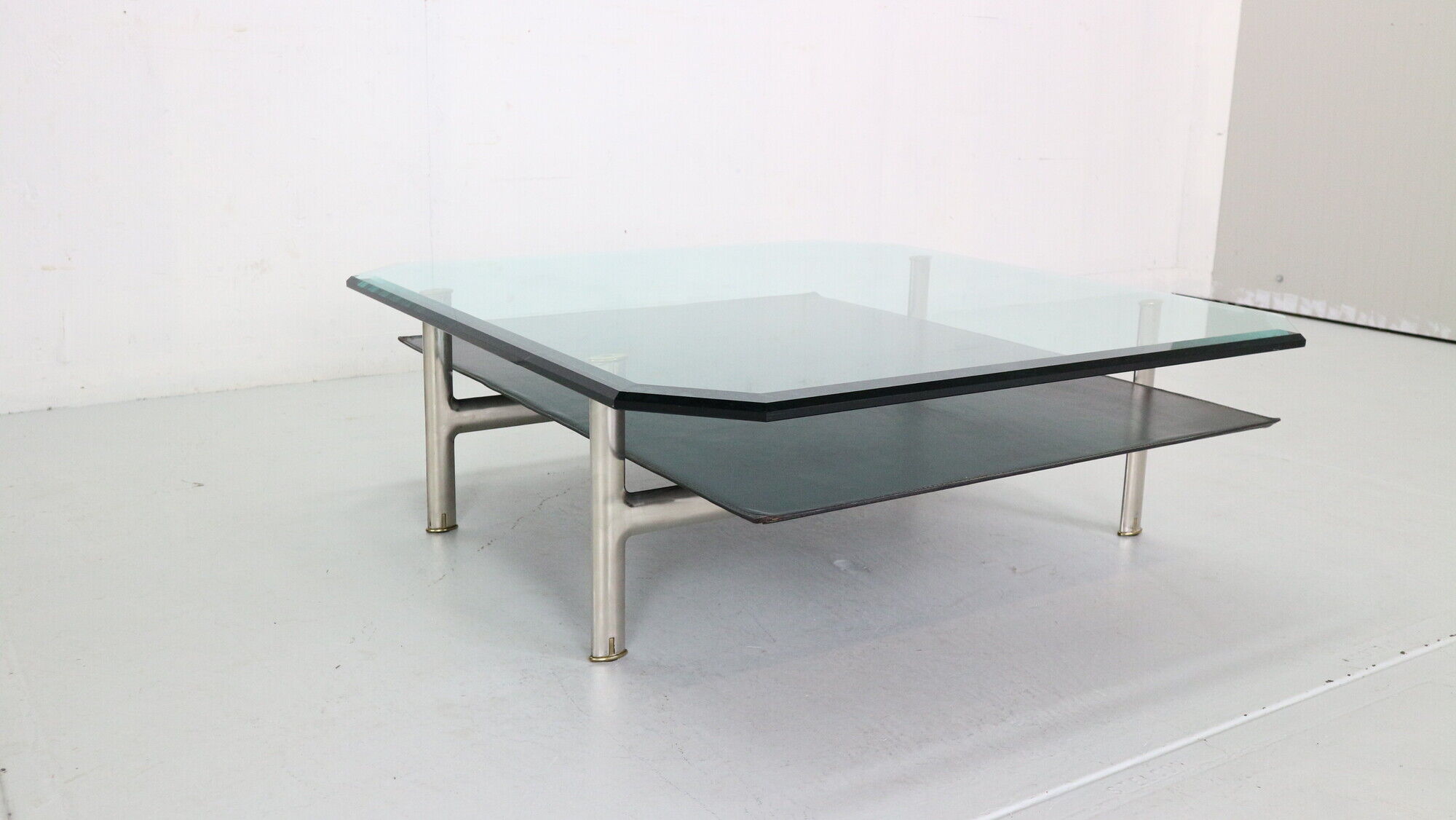 B&B Italia 'Diesis' Two-Tier Glass and Leather Coffee Table by Antonio Citterio