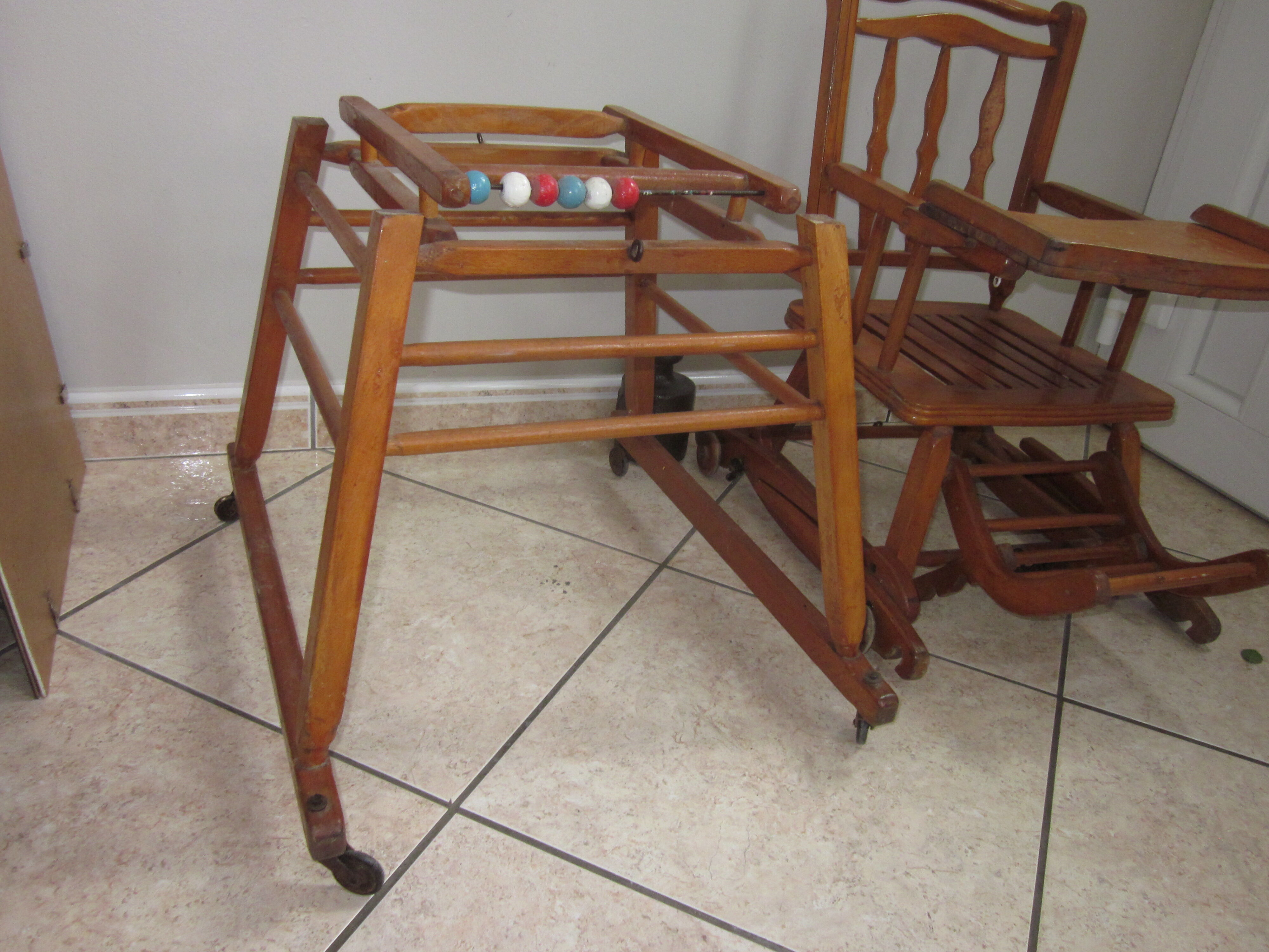 Child chair of the 40s and 50s