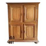 Armoire en bois massif